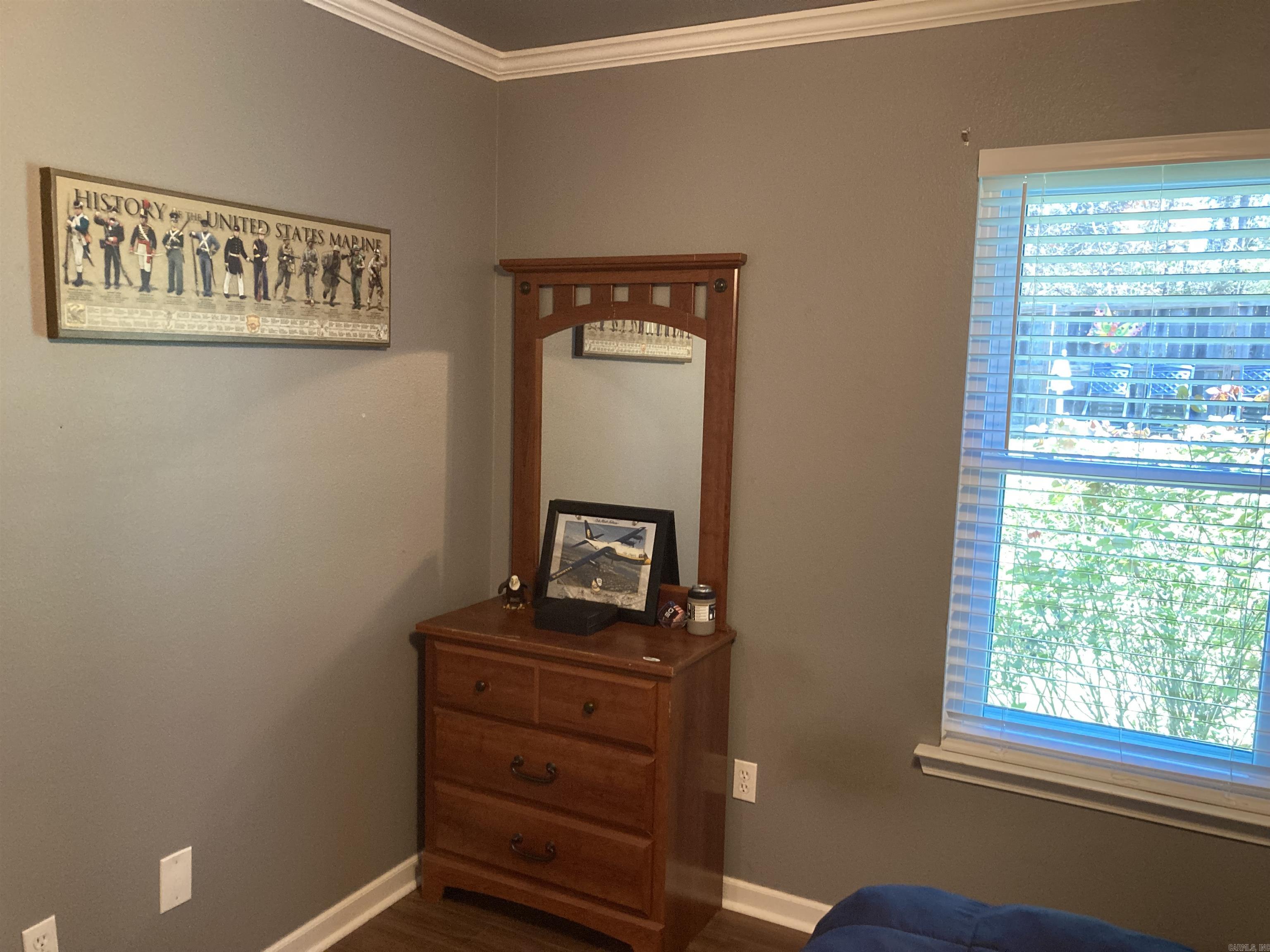 Pine Crest - Residential