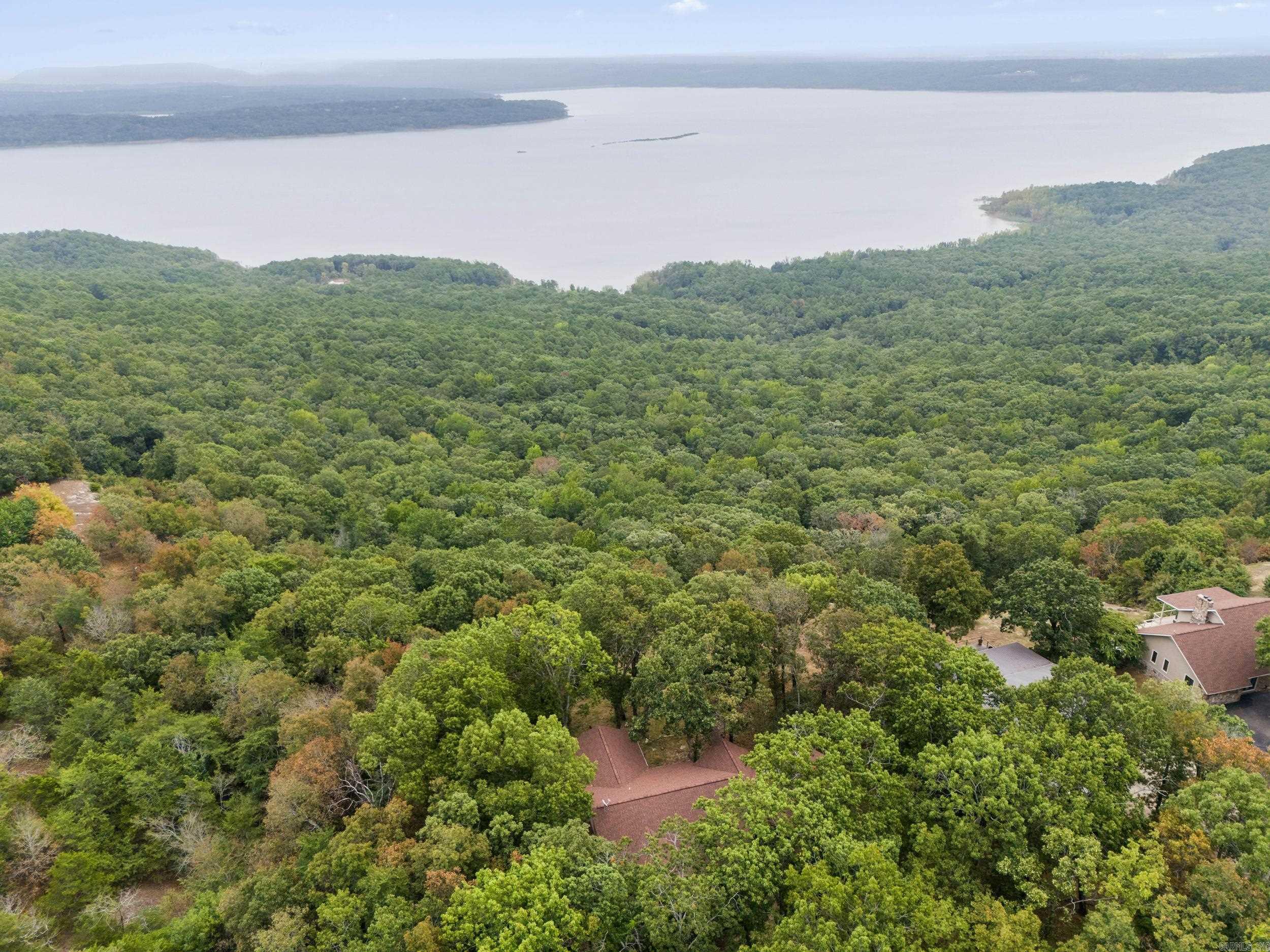 DIAMOND BLUFF ESTATES EAST - Residential