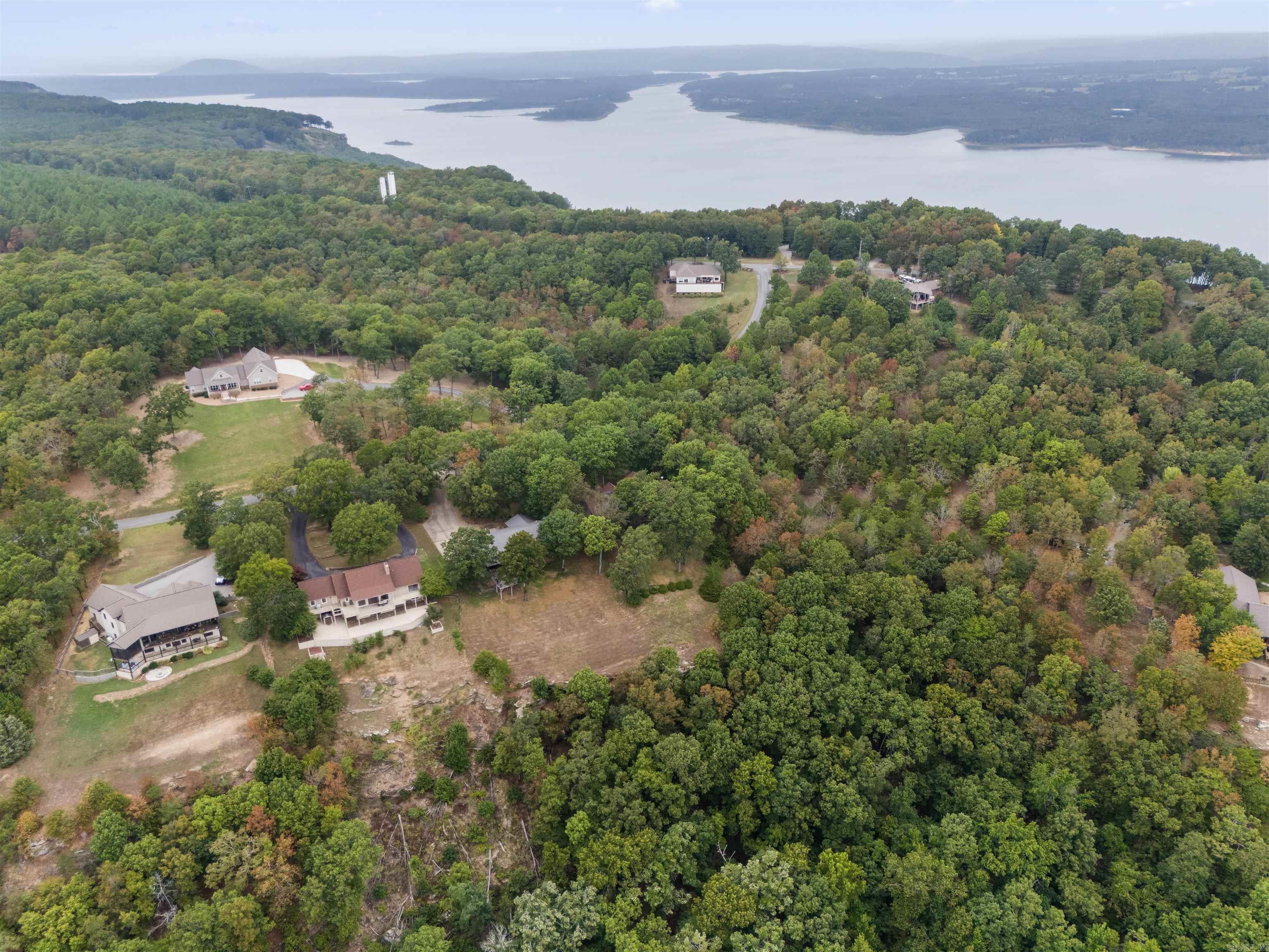 DIAMOND BLUFF ESTATES EAST - Residential