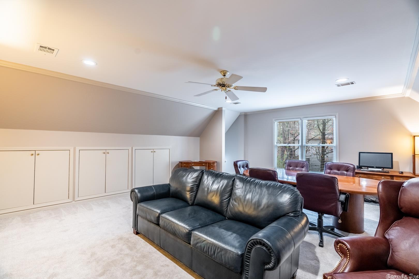 PLEASANT VALLEY - Residential