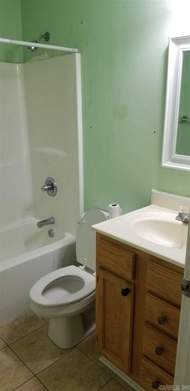 Taylor S - Residential Lease