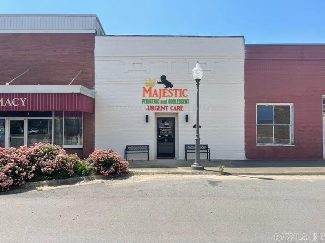 Watermans - Commercial Sale