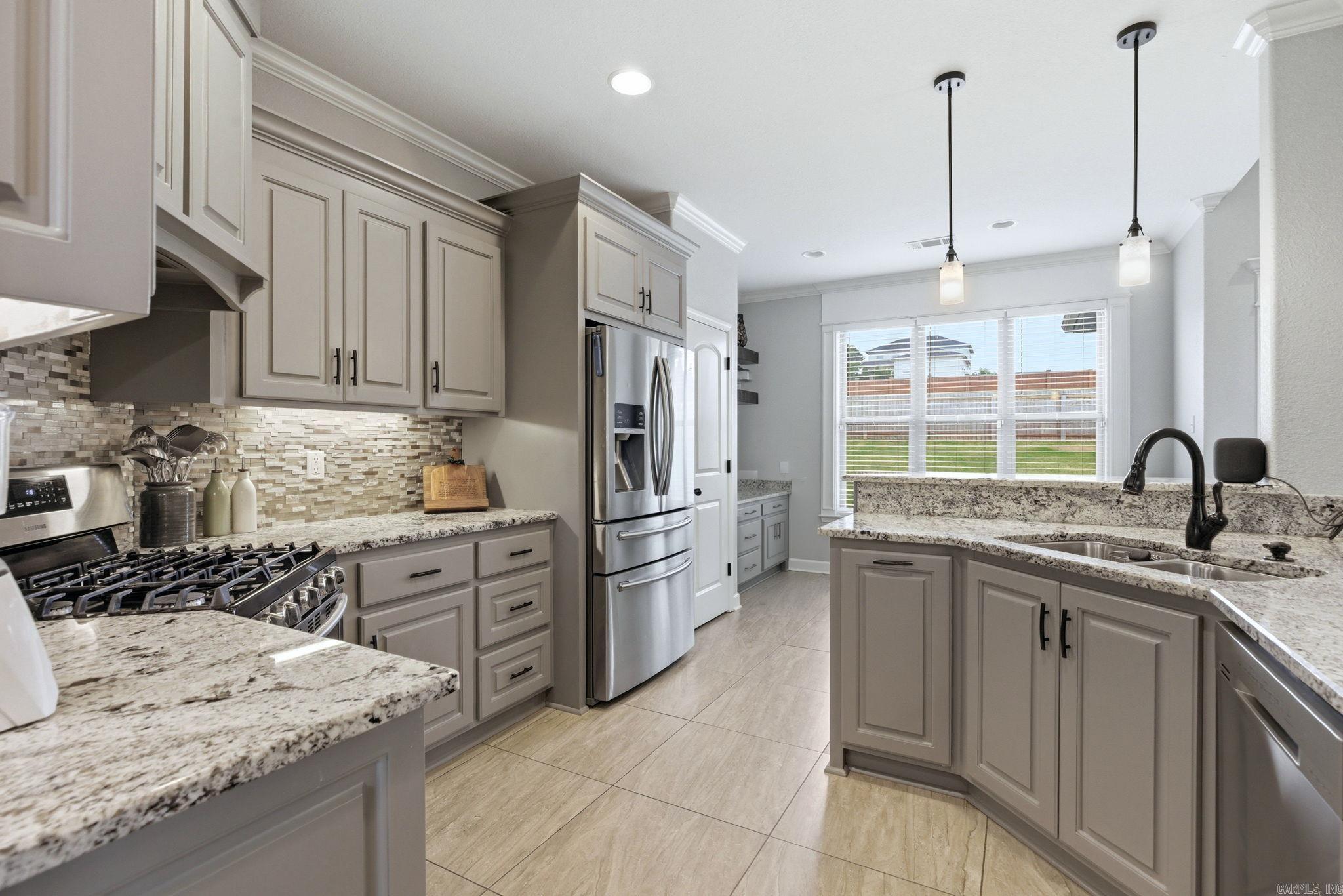 CREEKSIDE ADDN - Residential