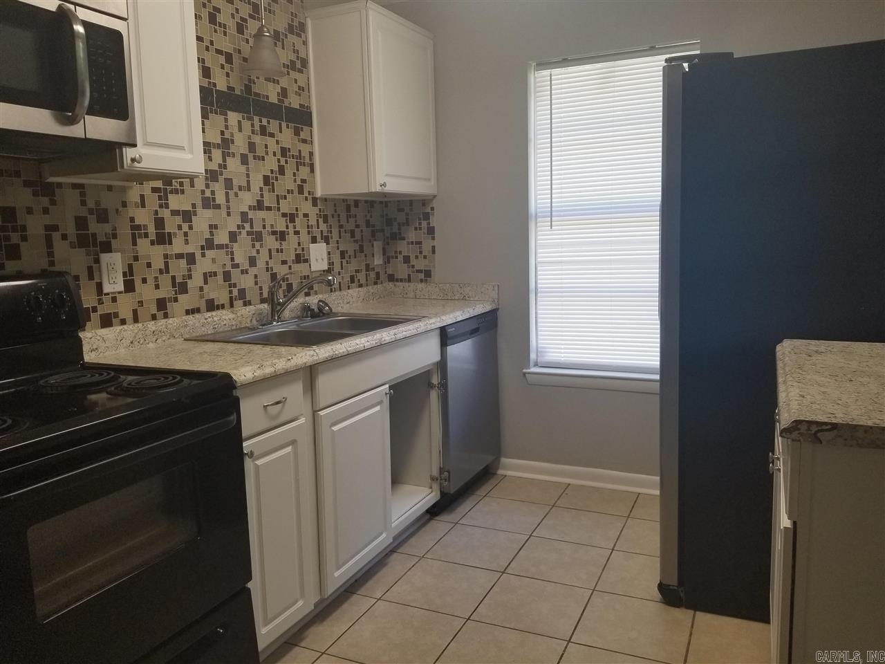 Briarfield - Residential Lease