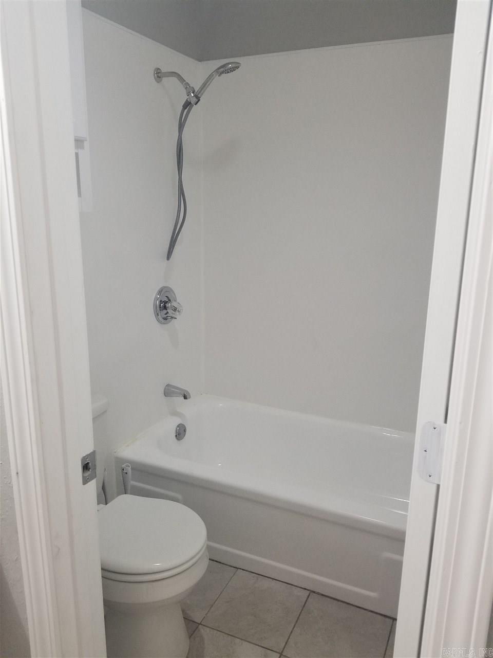 Briarfield - Residential Lease