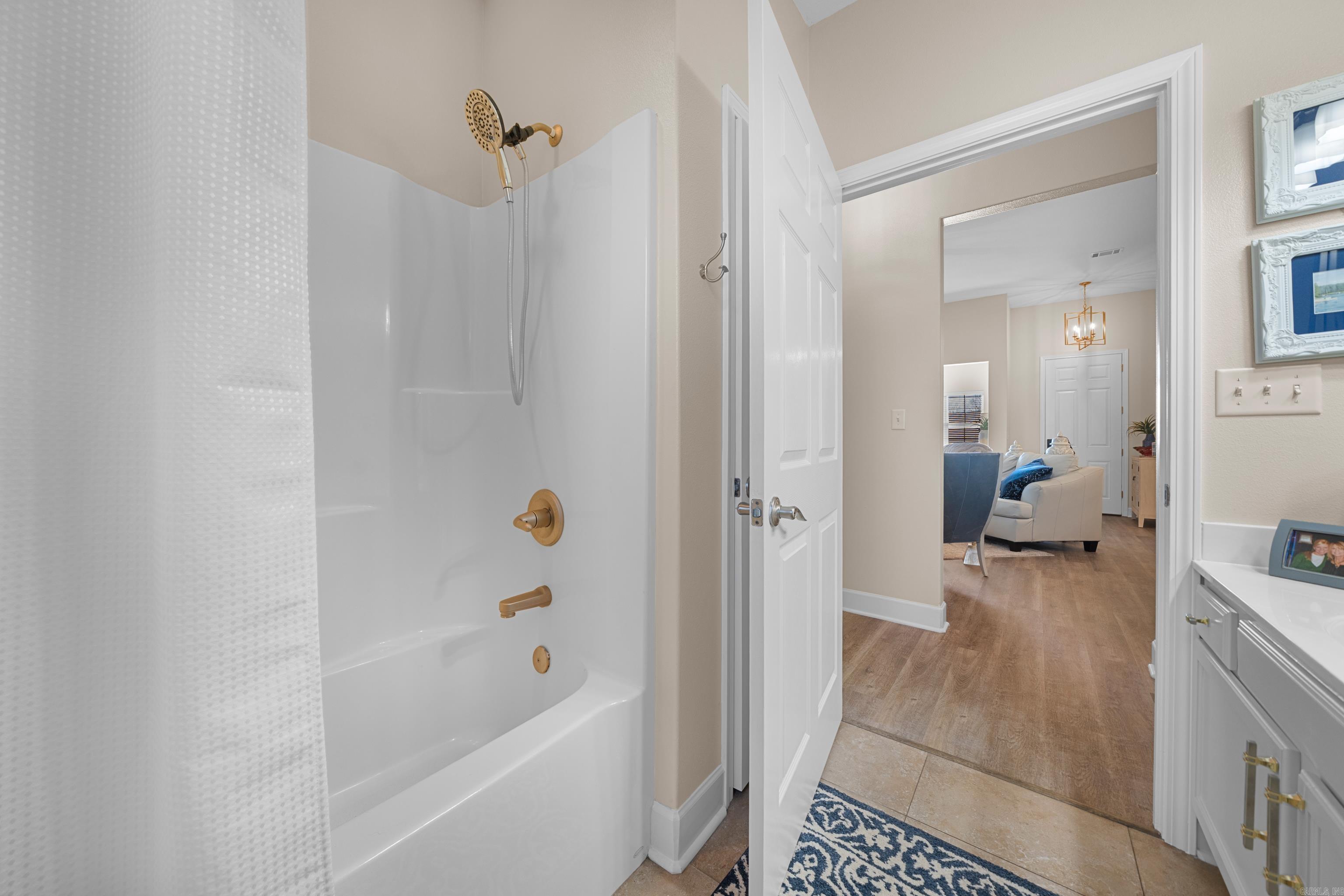 Legends - Residential