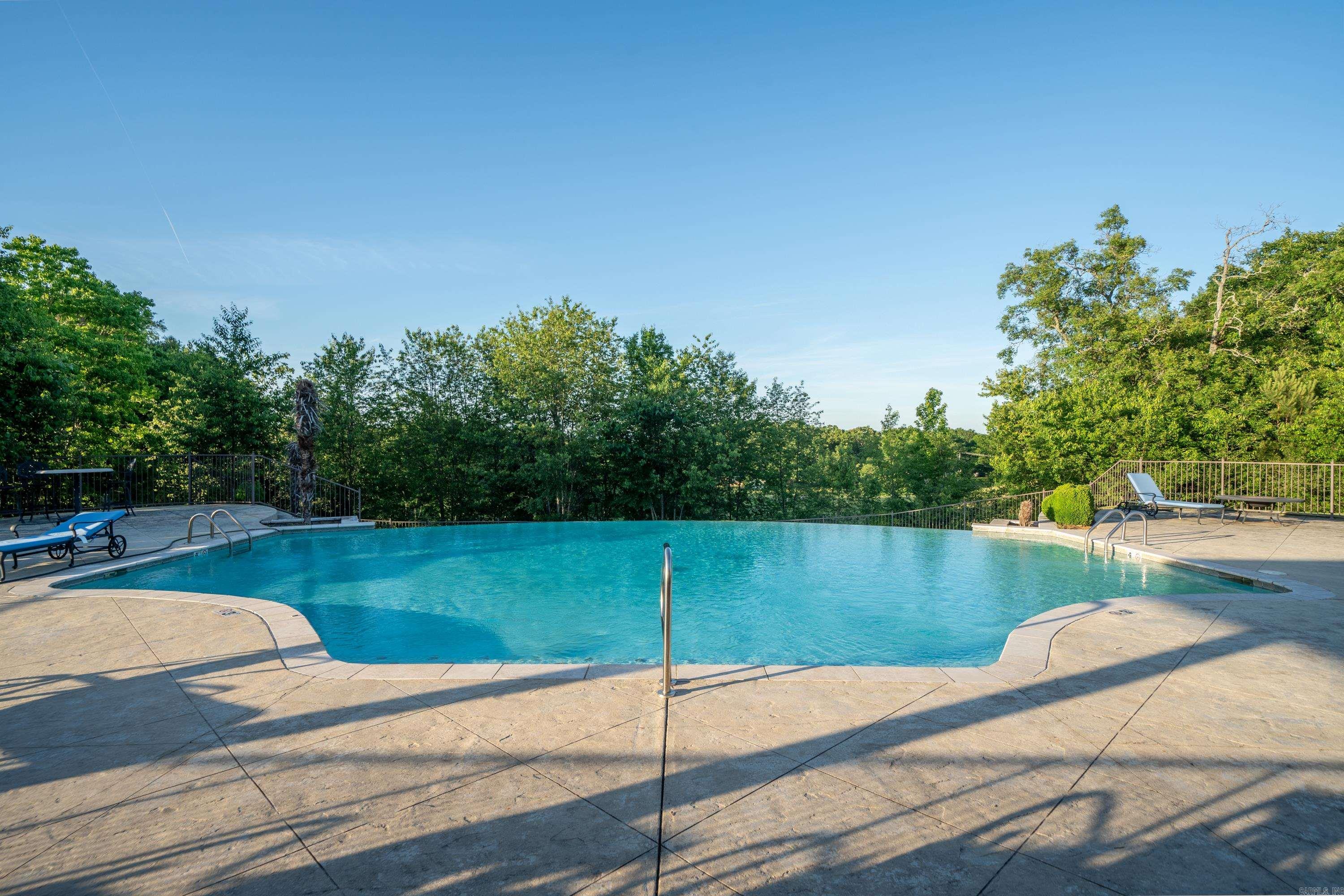 Legends - Residential