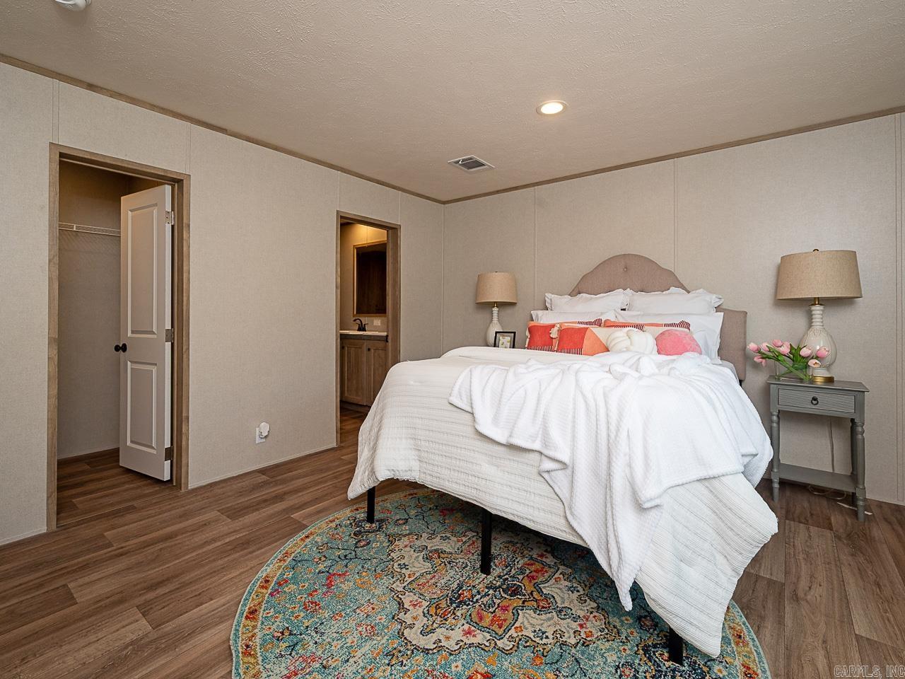 MOUNTAIN PINE ESTATES - Residential