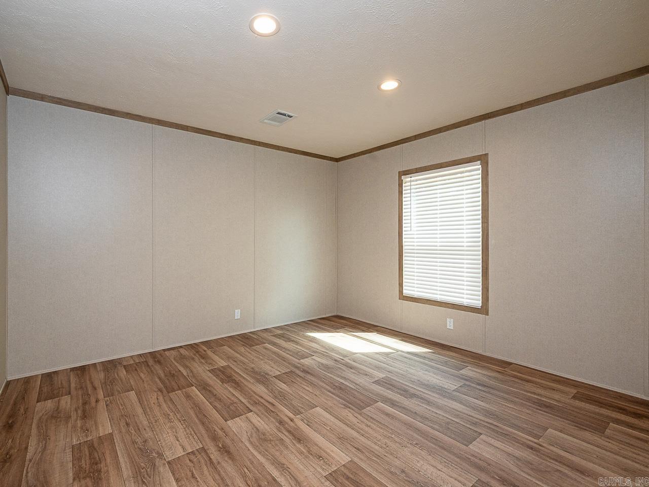 MOUNTAIN PINE ESTATES - Residential