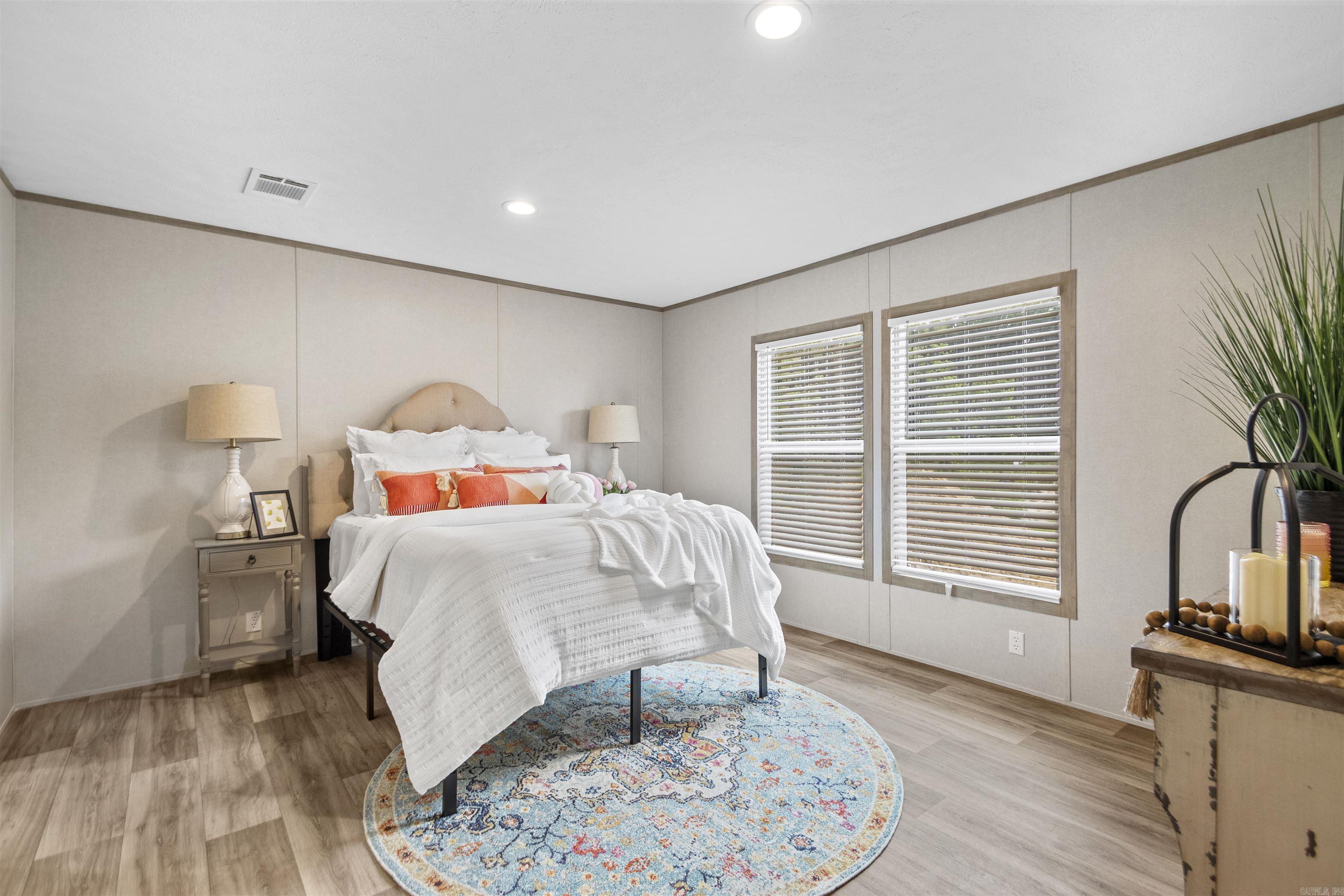 MOUNTAIN PINE ESTATES - Residential