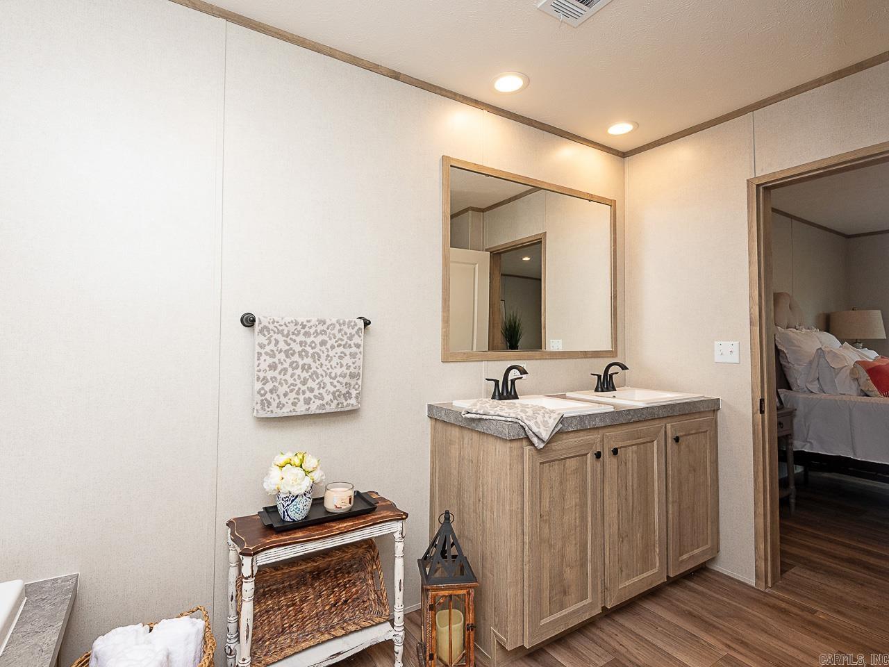 MOUNTAIN PINE ESTATES - Residential