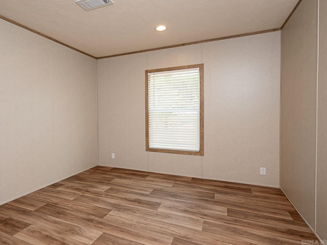 MOUNTAIN PINE ESTATES - Residential