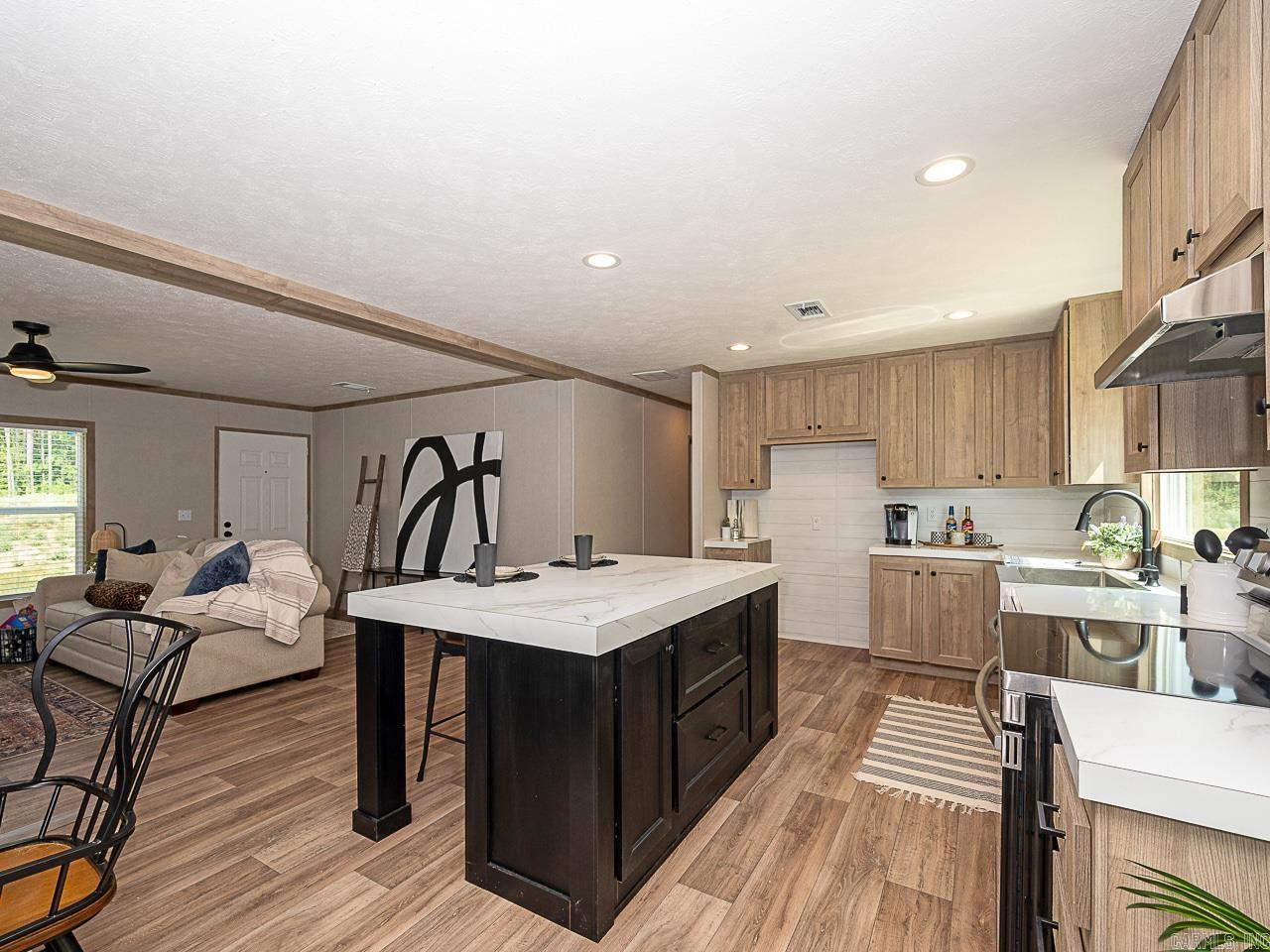MOUNTAIN PINE ESTATES - Residential