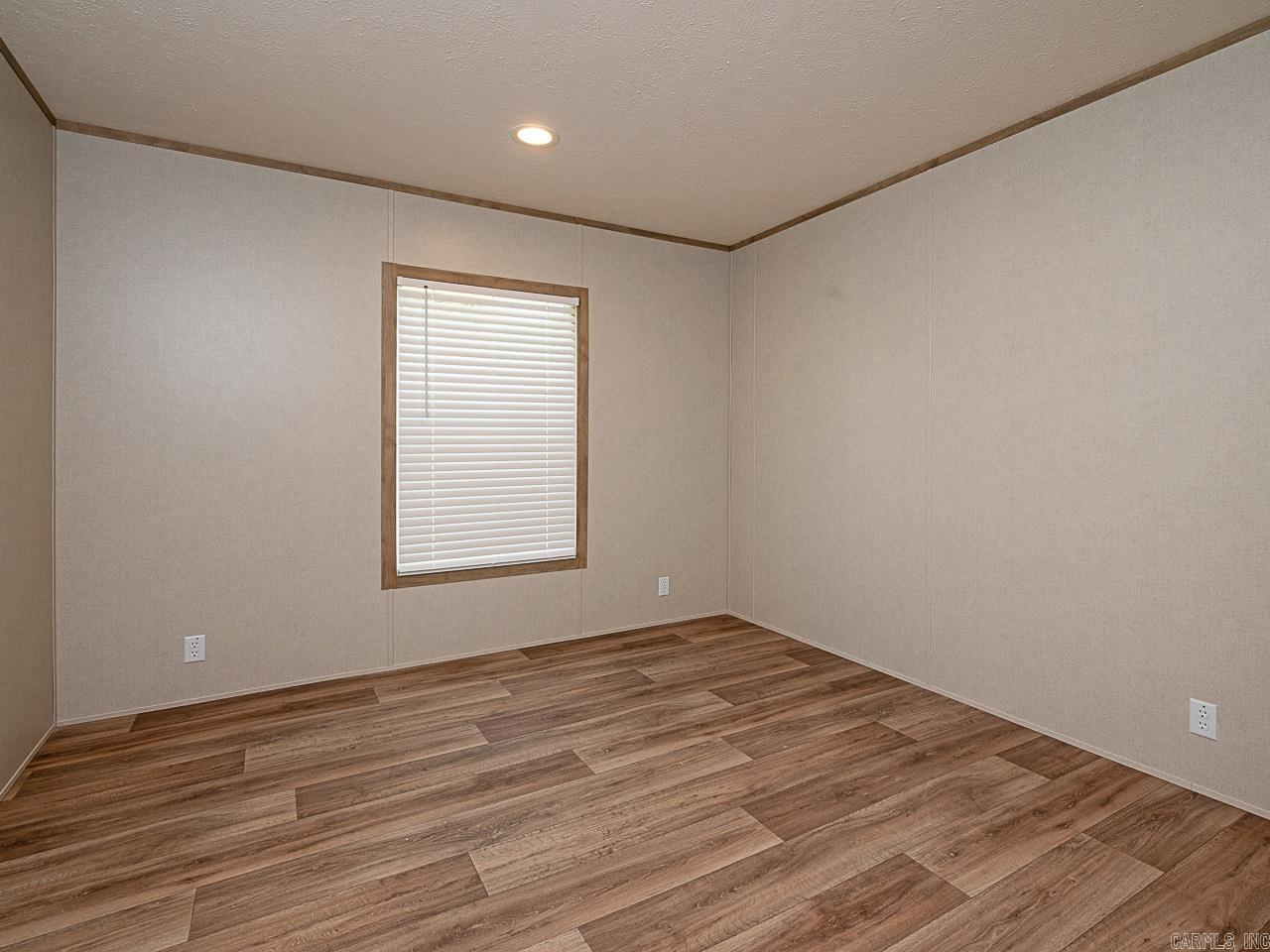 MOUNTAIN PINE ESTATES - Residential