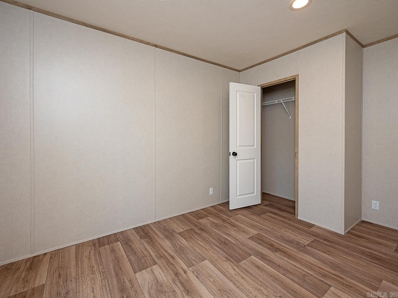 MOUNTAIN PINE ESTATES - Residential