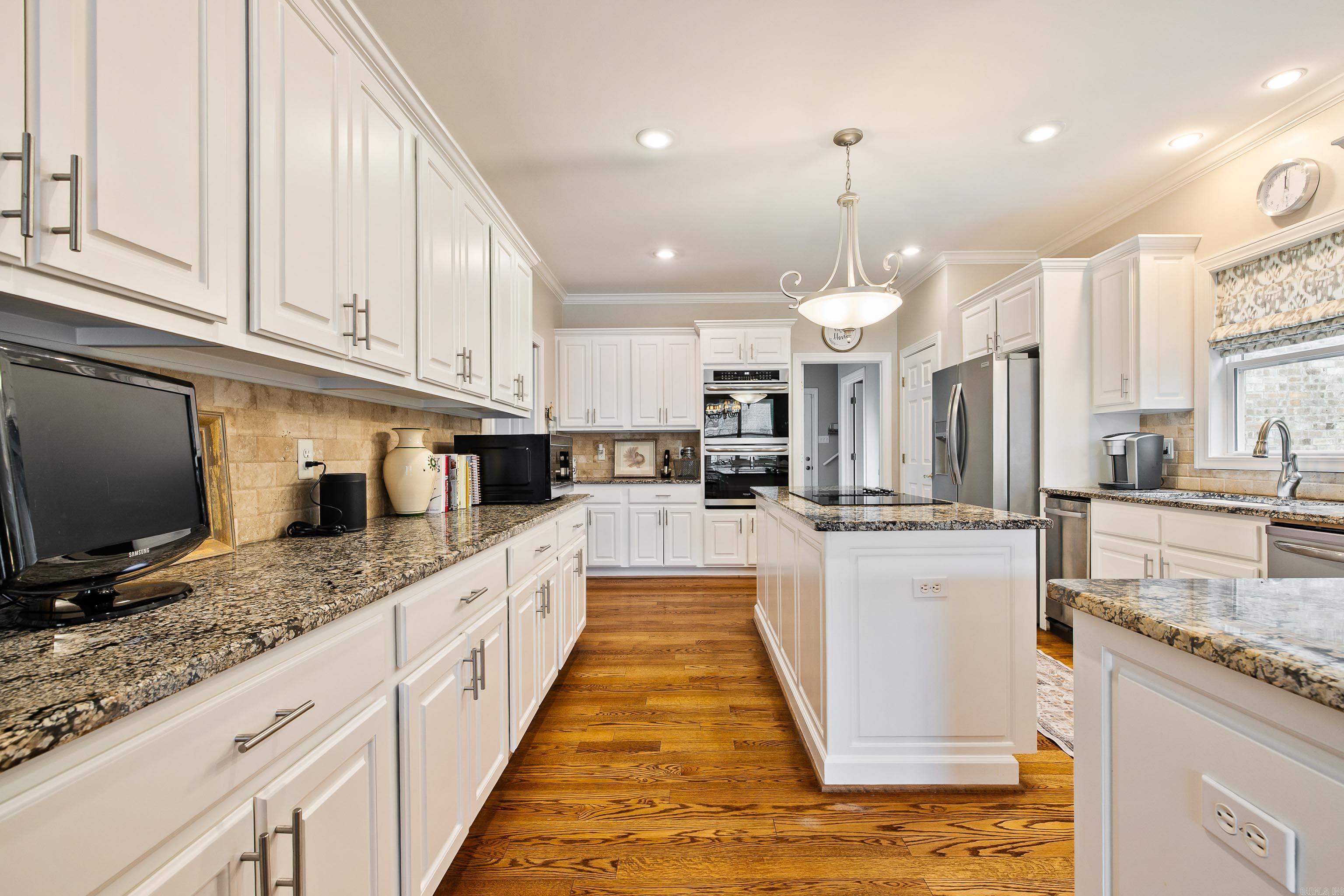 CHENAL VALLEY BAYONNE PLACE - Residential