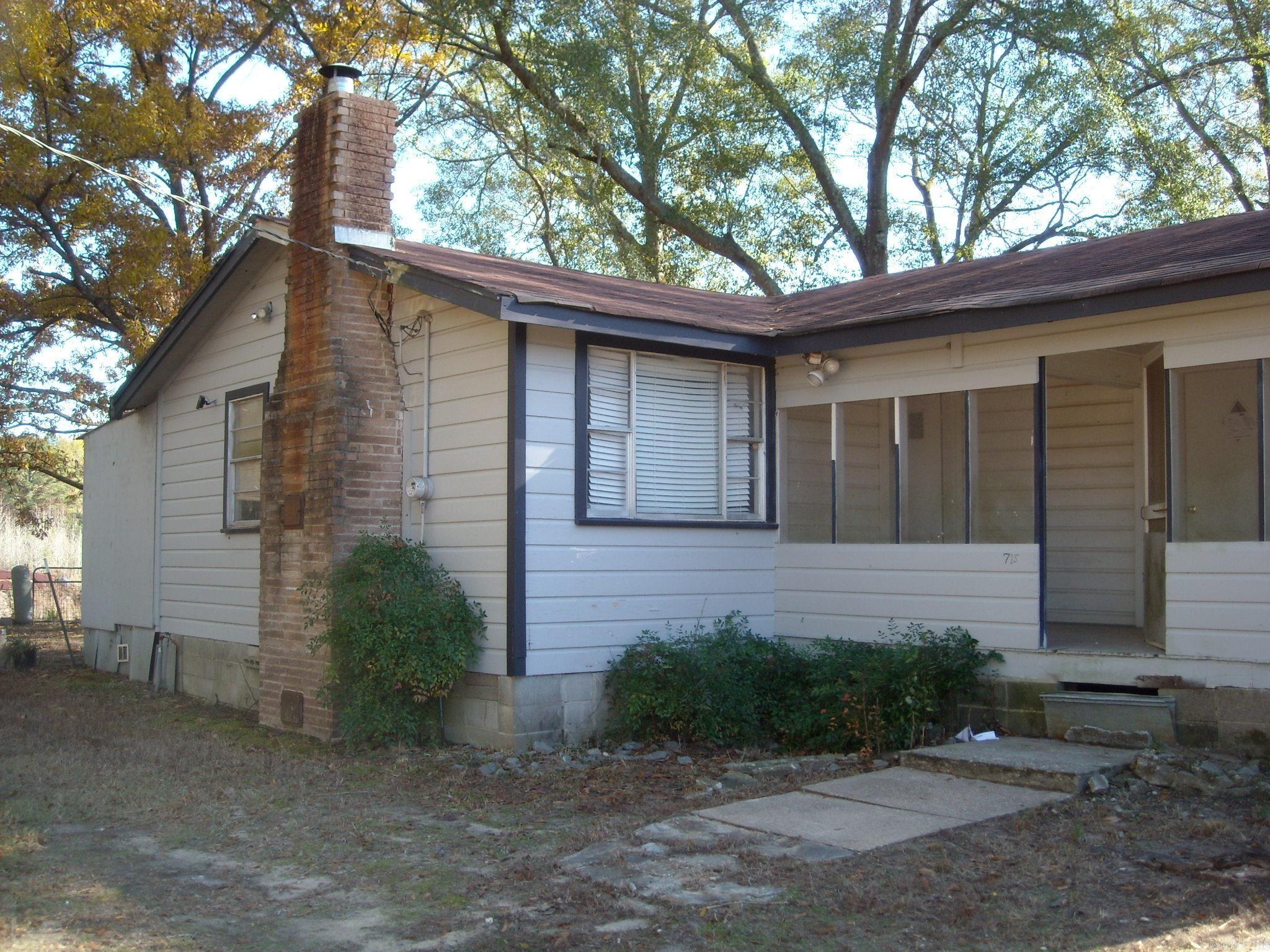 SCHOOL -STRONG - Residential