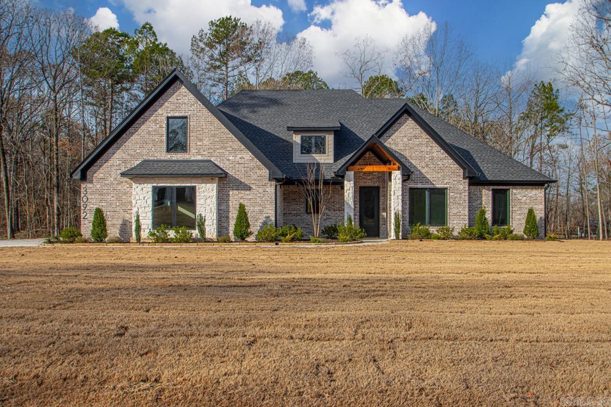 AVILLA MANOR - Residential