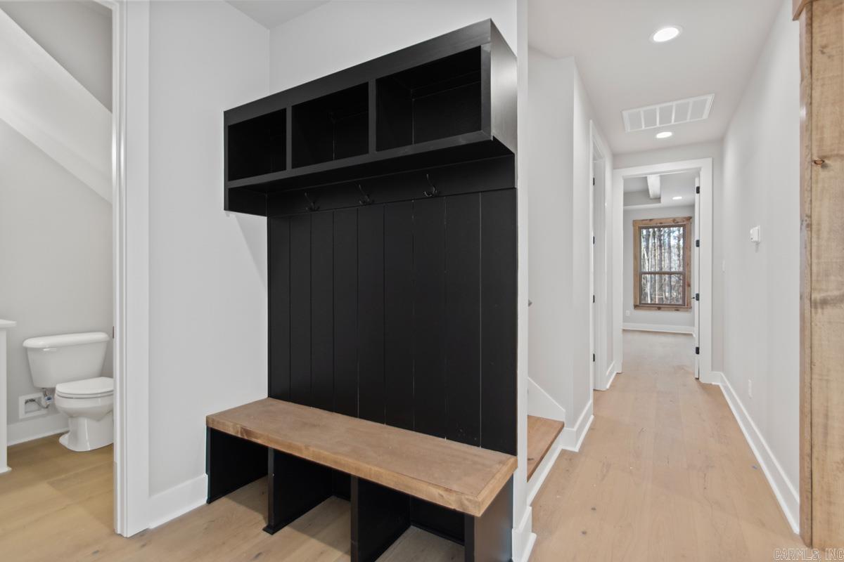 AVILLA MANOR - Residential