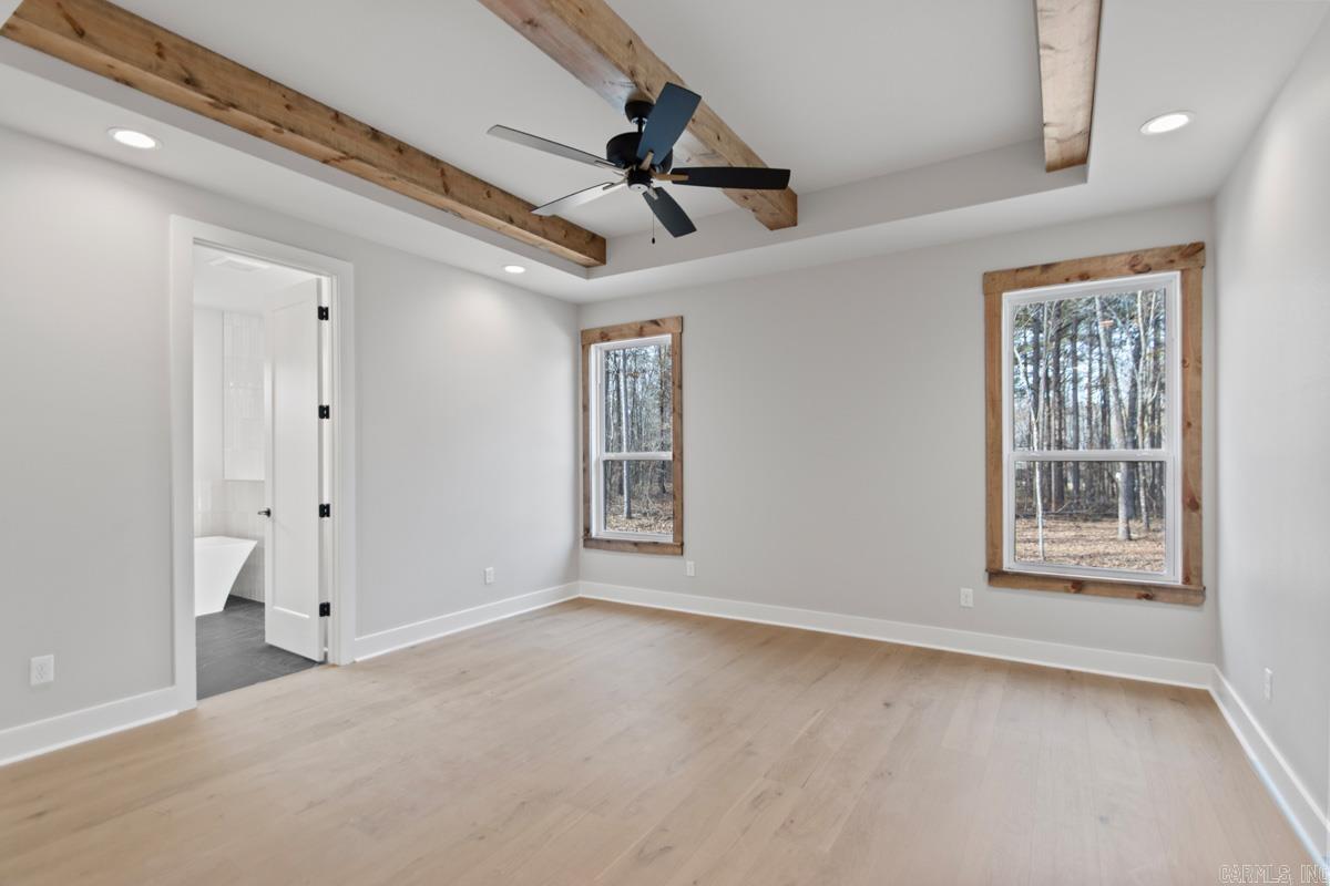 AVILLA MANOR - Residential