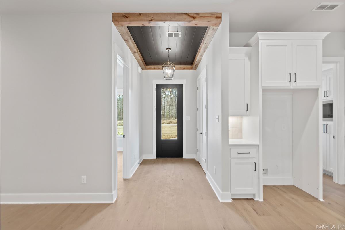 AVILLA MANOR - Residential