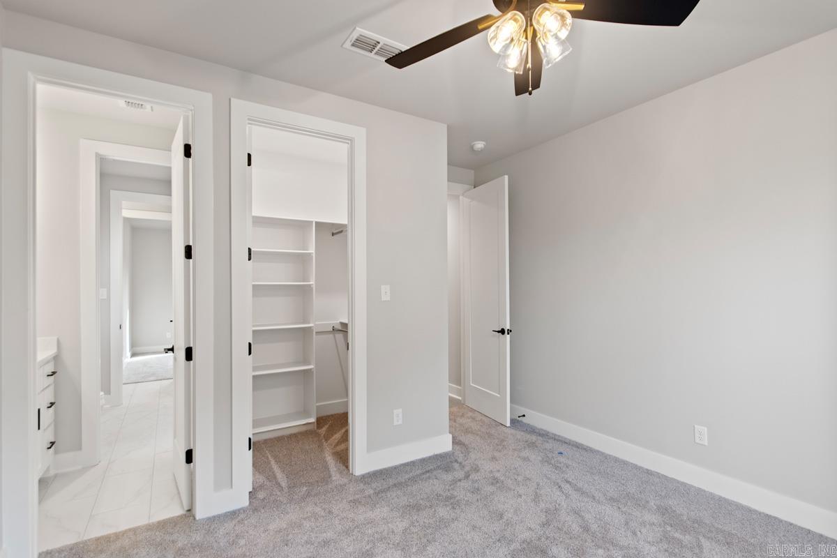 AVILLA MANOR - Residential