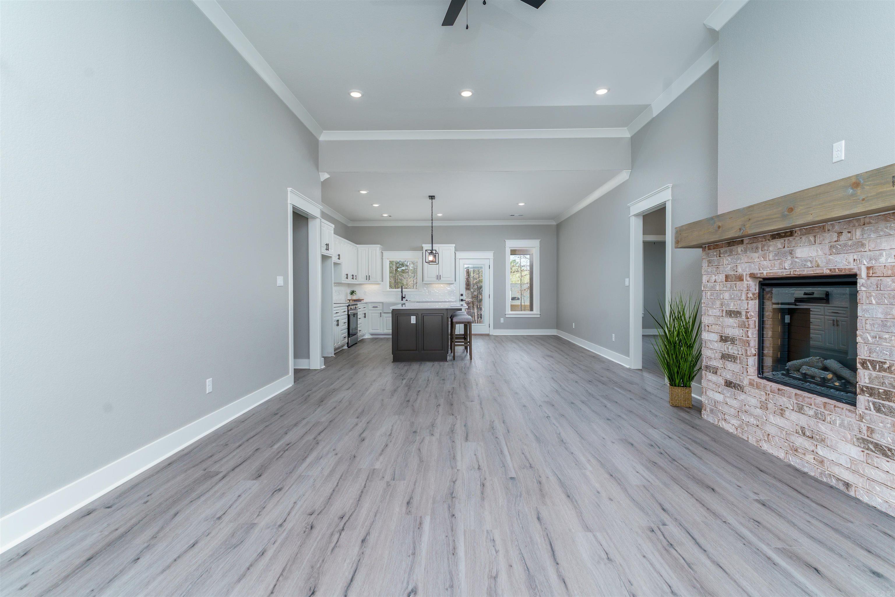 Cresta - Residential