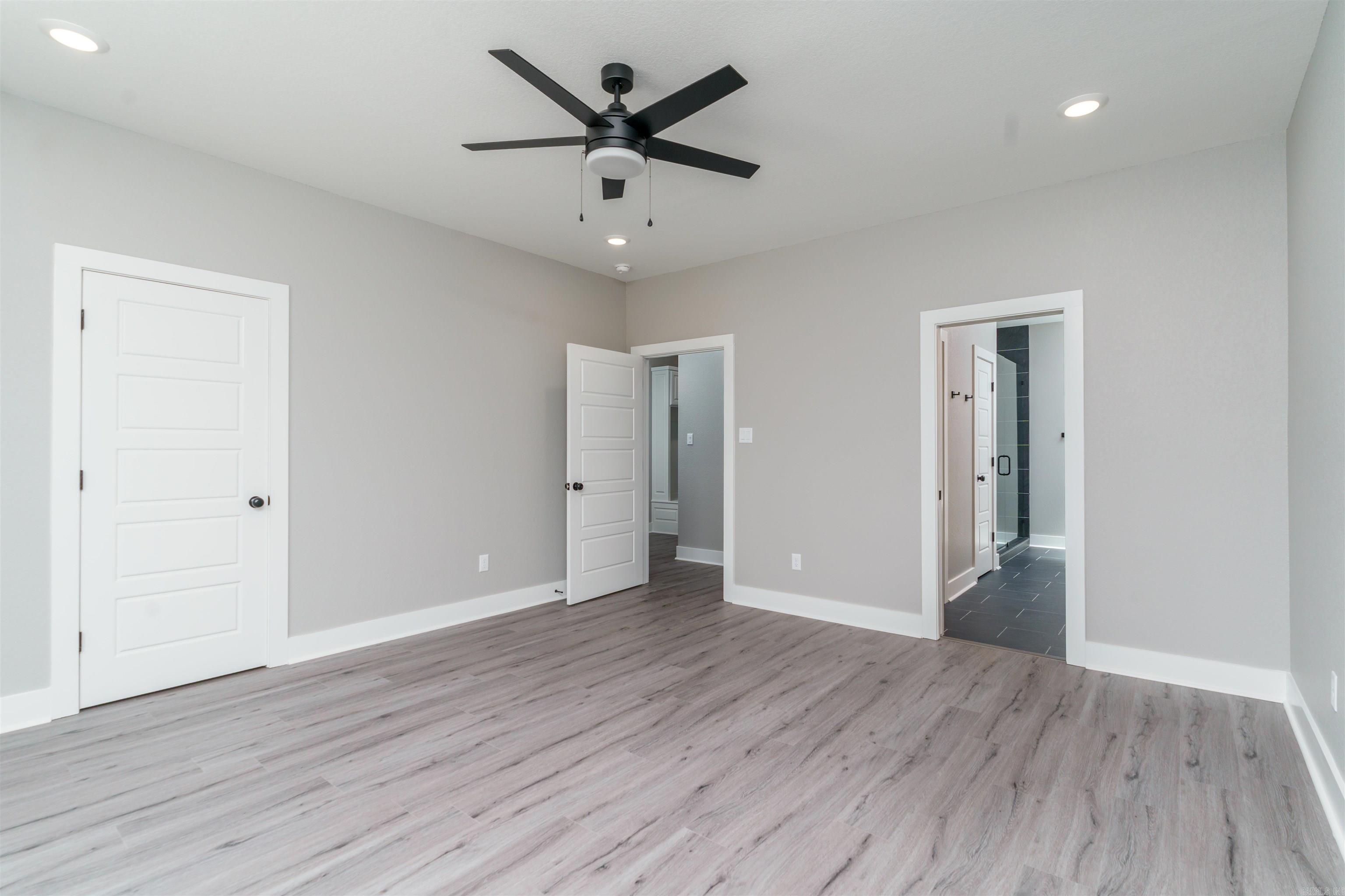 Cresta - Residential