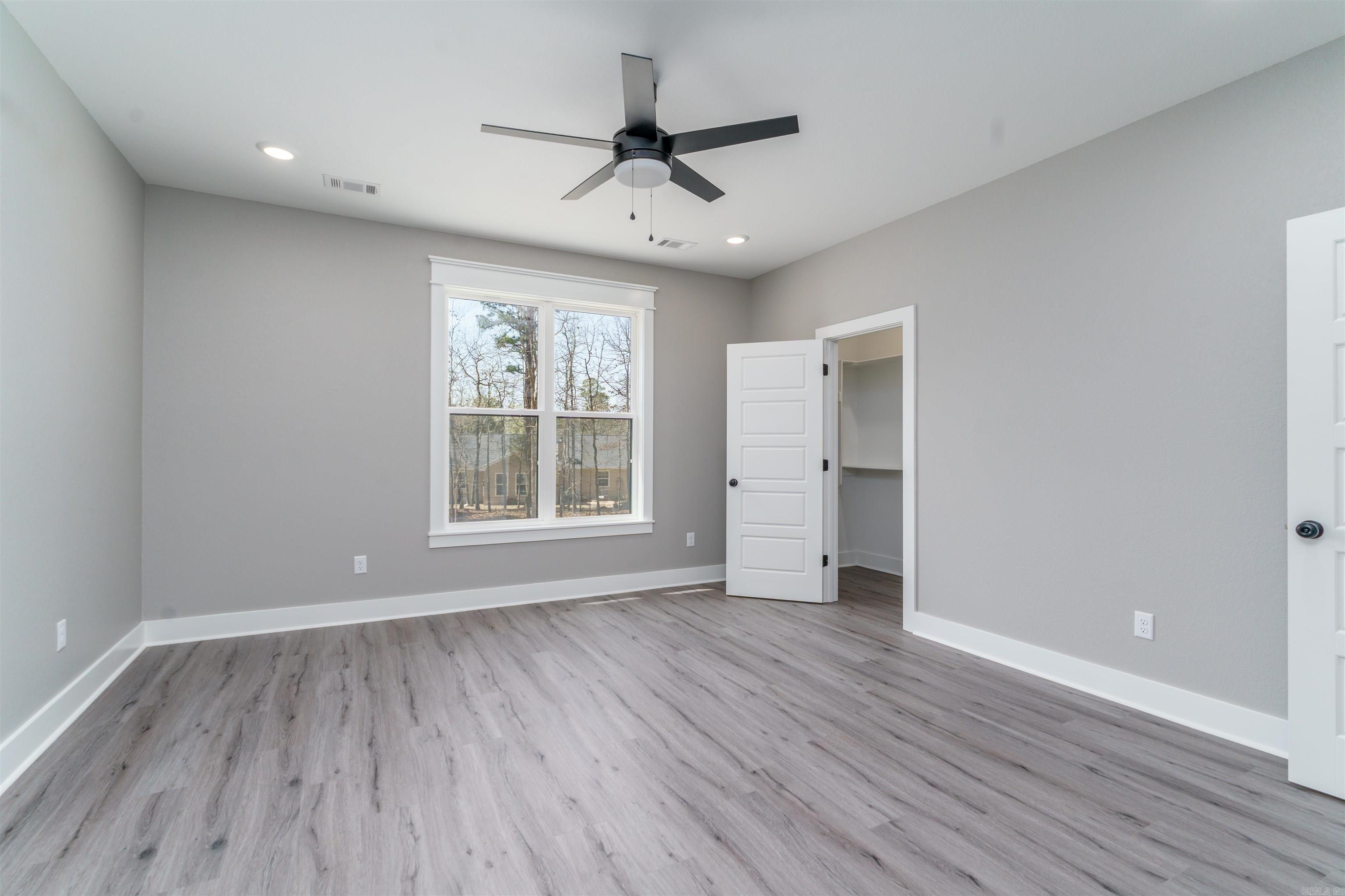 Cresta - Residential