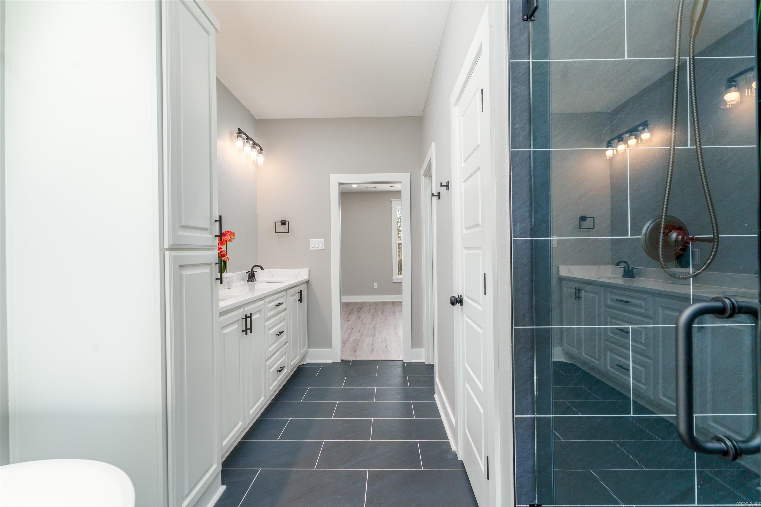 Cresta - Residential