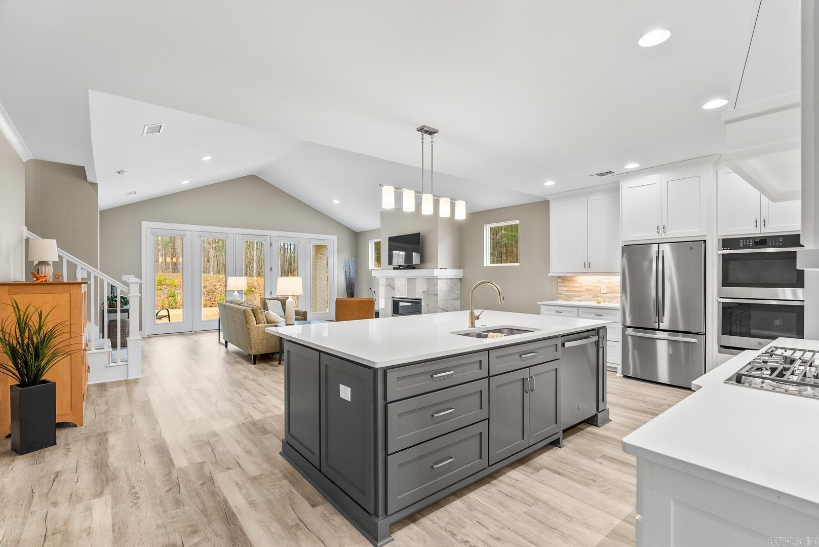 WILDWOOD PLACE - Residential