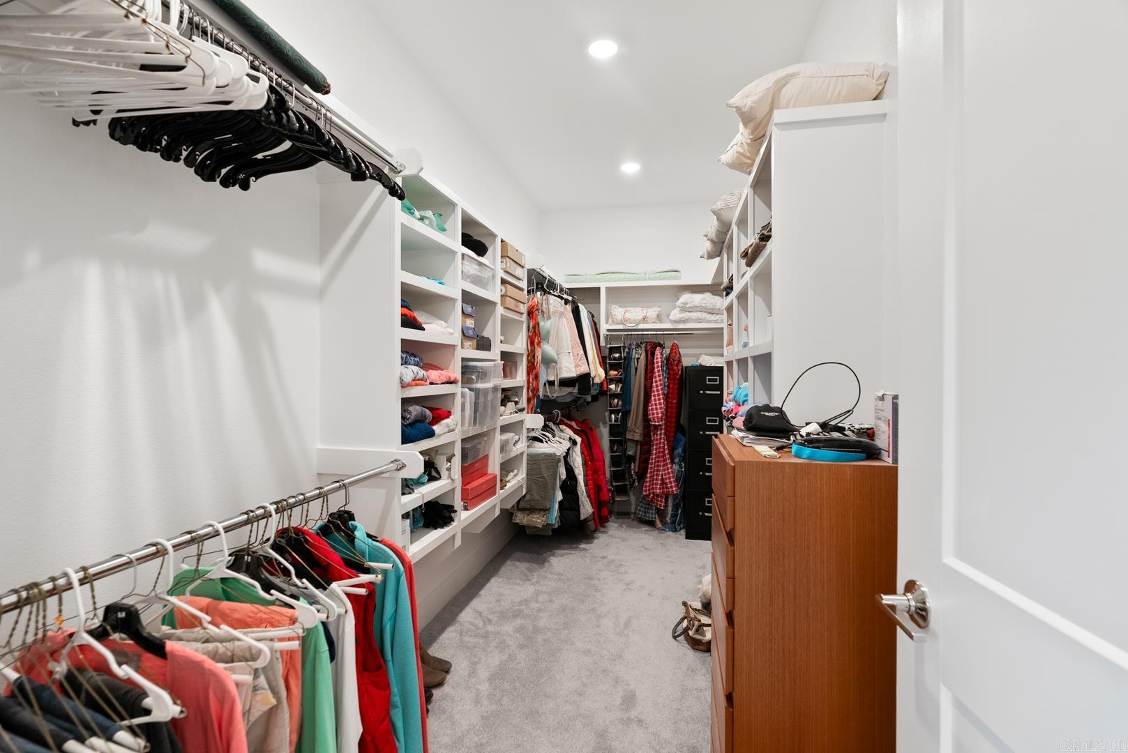 WILDWOOD PLACE - Residential