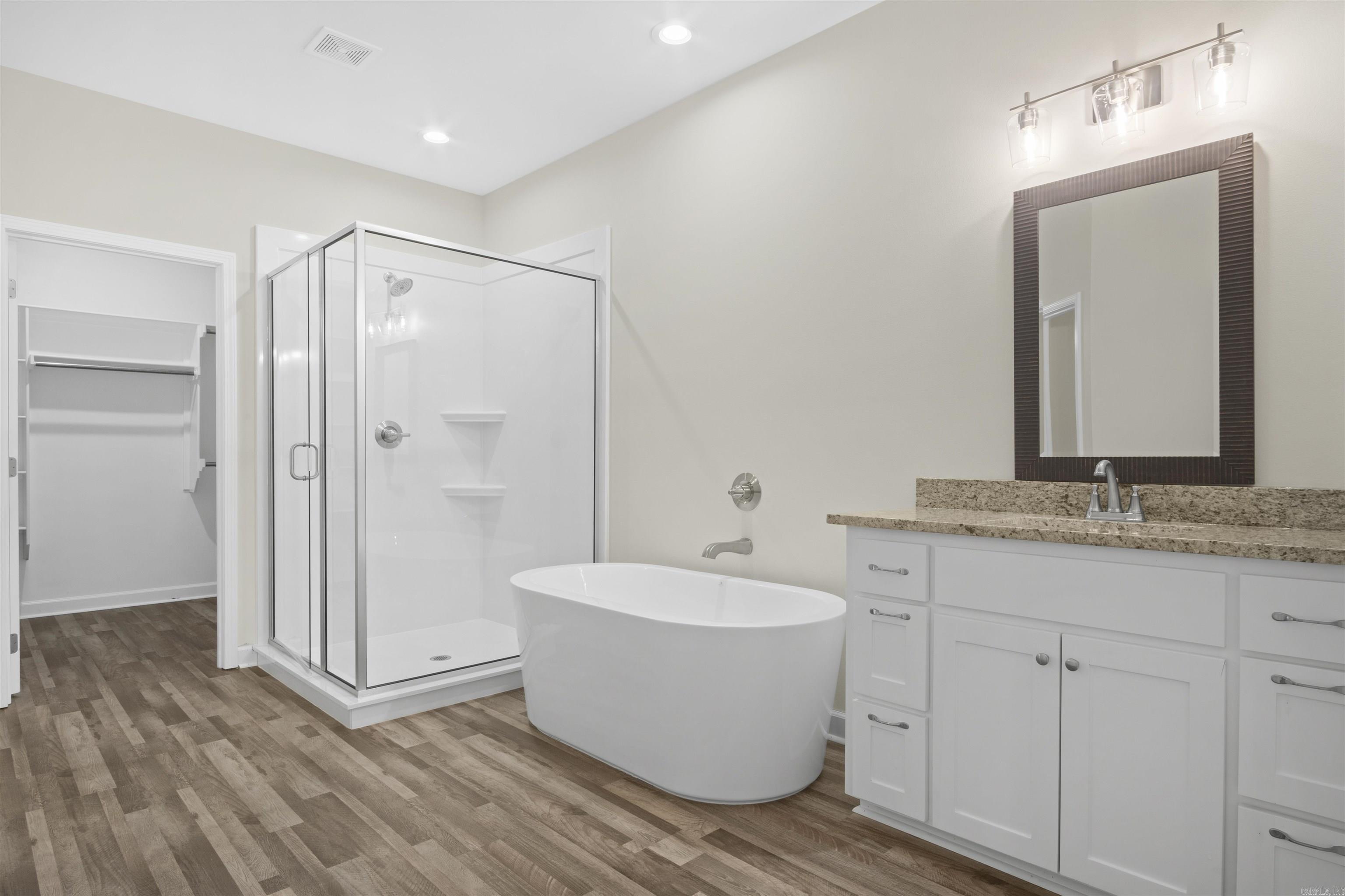 THE RIVER PLANTATION PH-VII, FIN - Residential