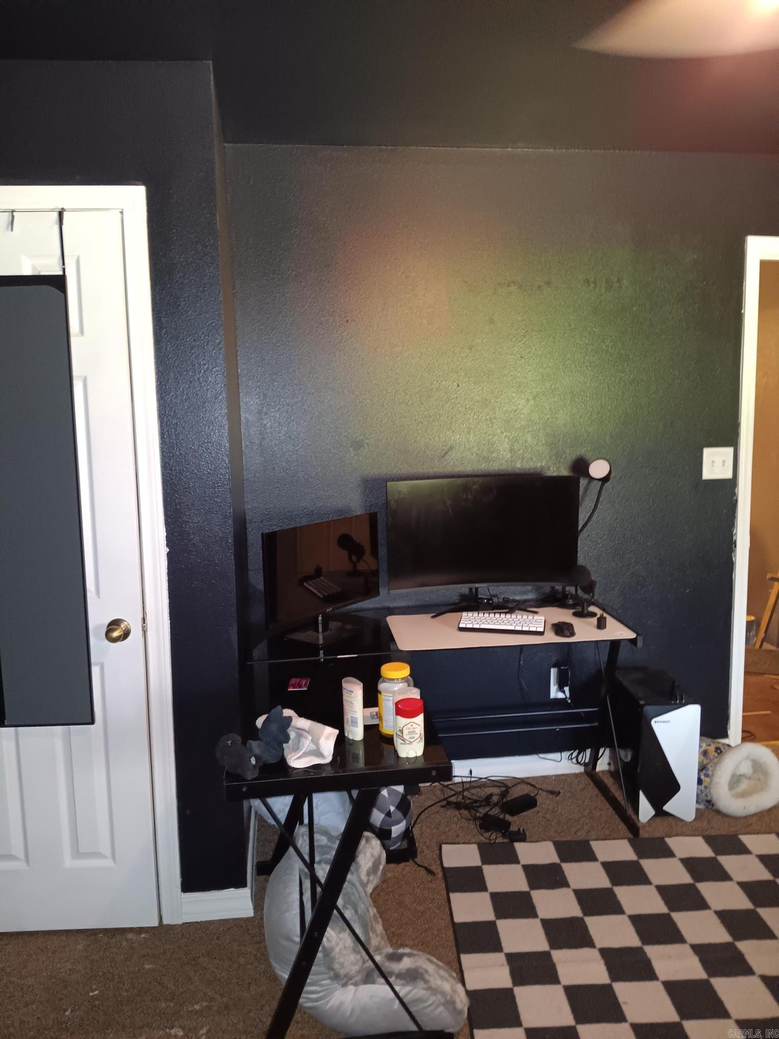 Rolling Hills - Residential