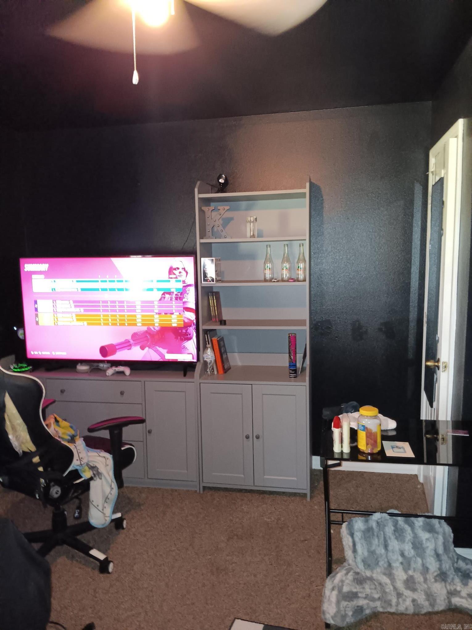 Rolling Hills - Residential