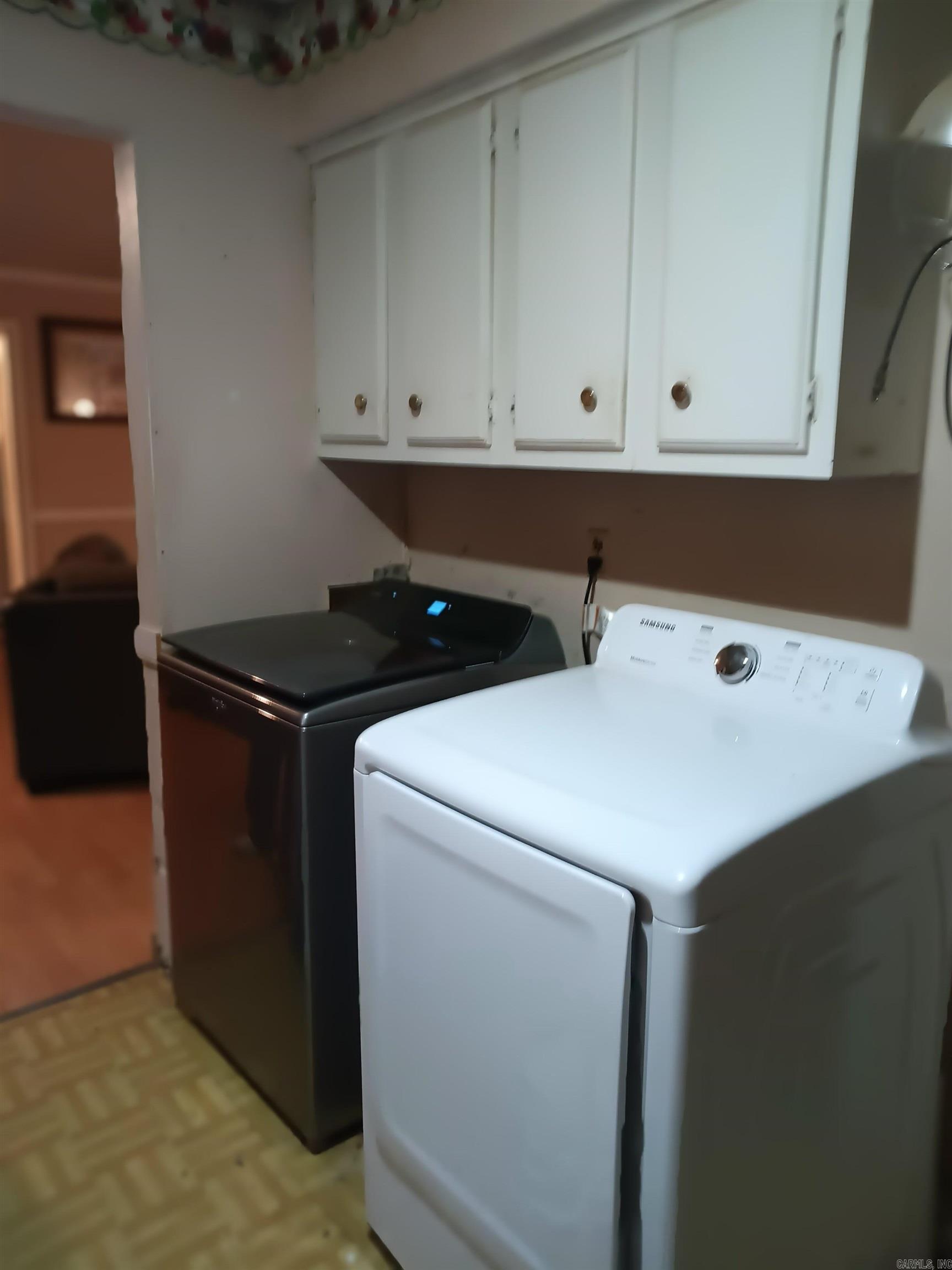 Rolling Hills - Residential