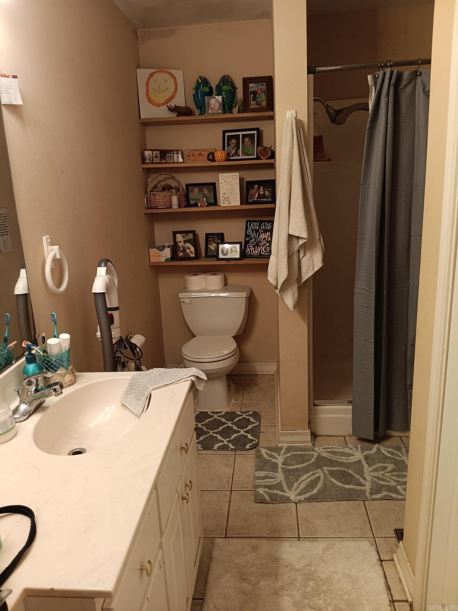 Rolling Hills - Residential