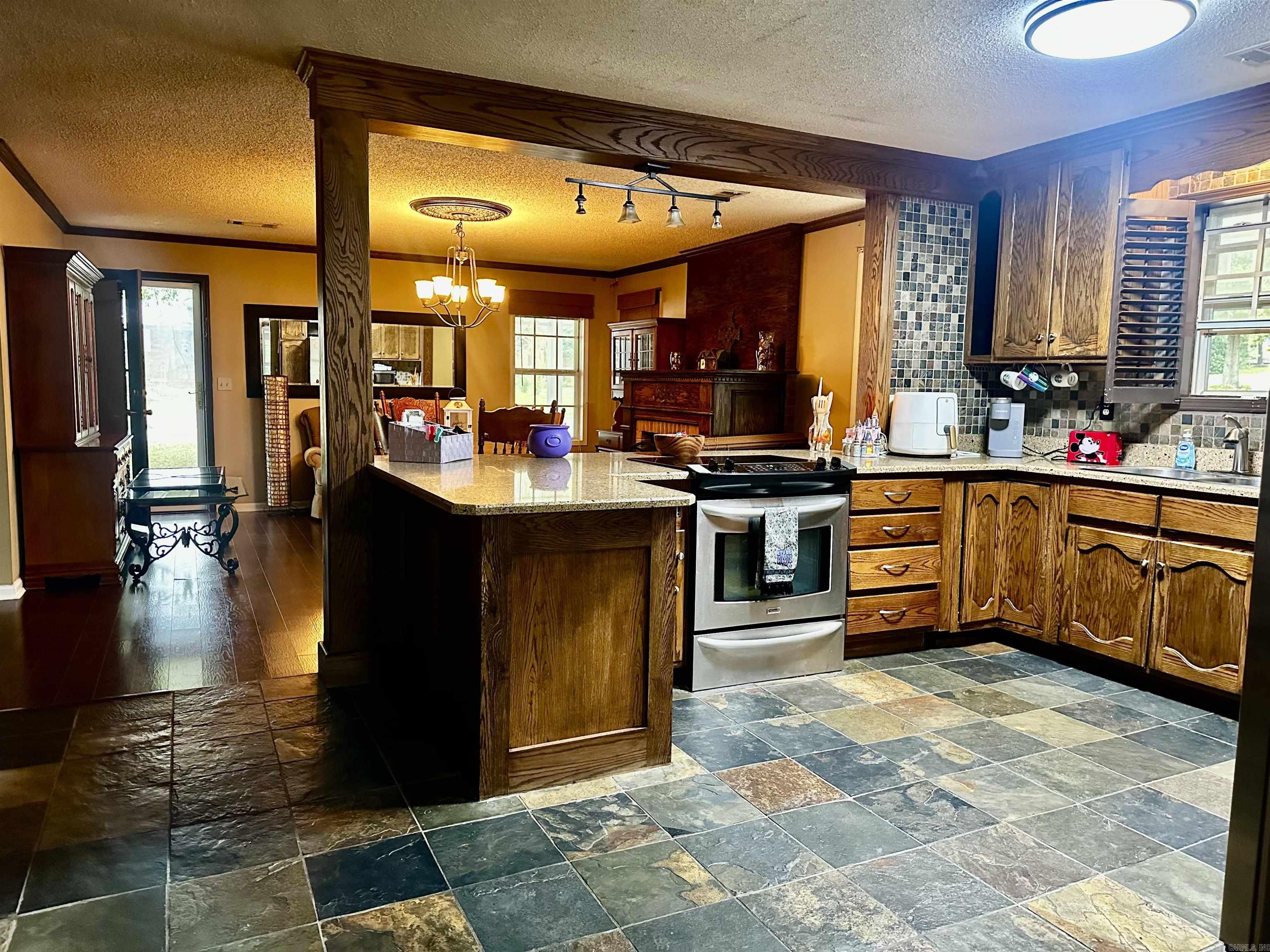 Ruth Ann - Residential