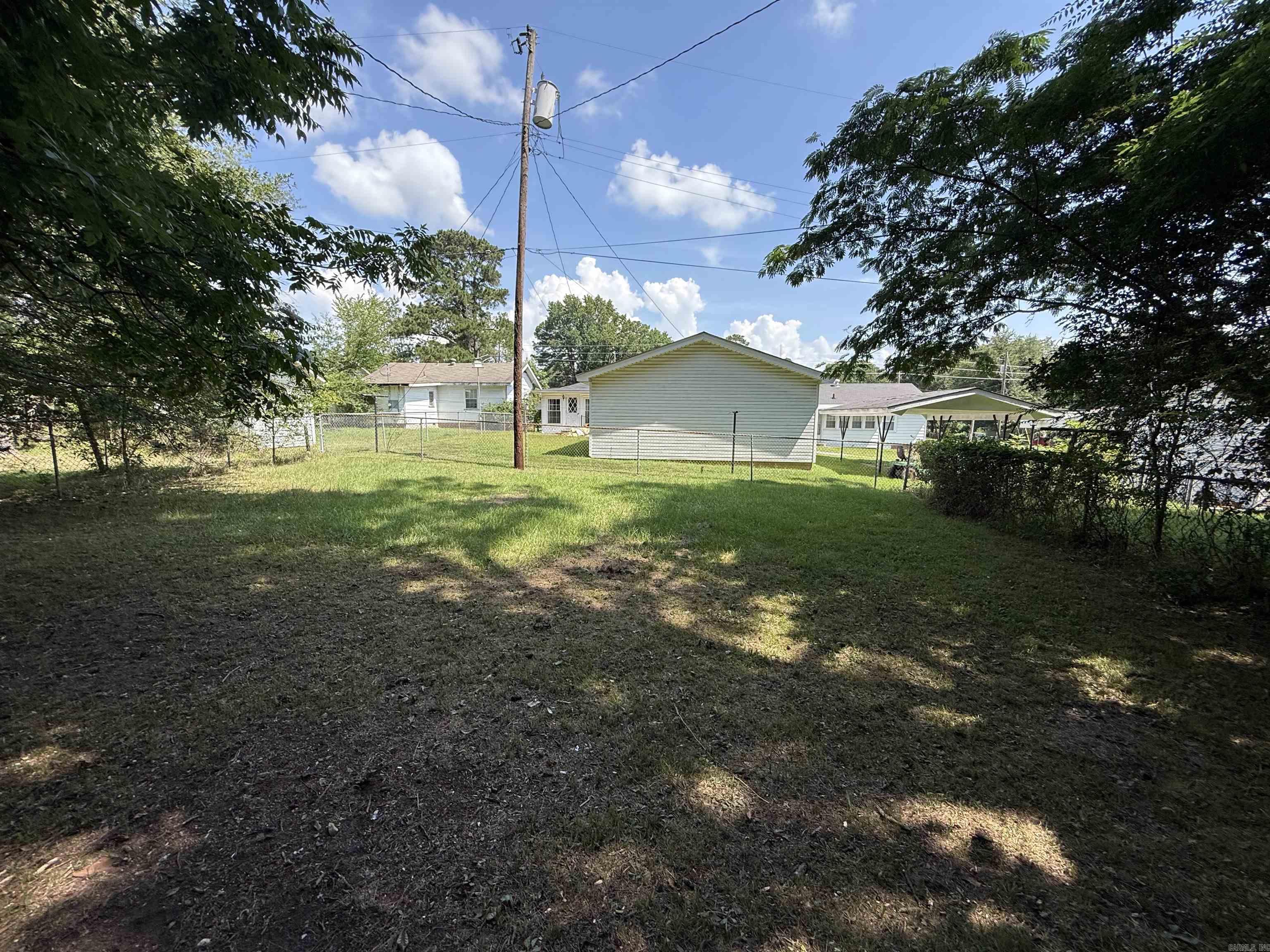 Twin Oaks - Residential