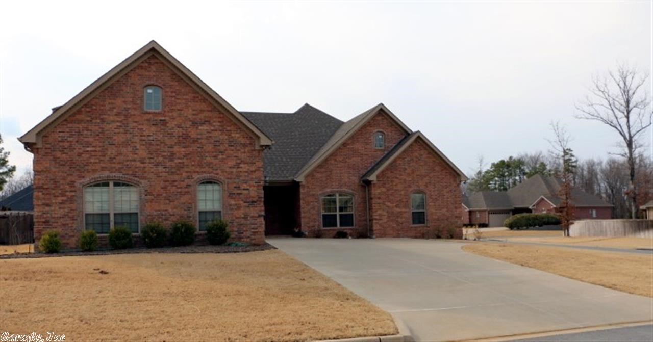 This is an INCREDIBLE VALUE at only $84 sq ft in Maumelle Valley Estates! Like new condition &it has EVERYTHING! Slab granite in the kitchen & laundry, SS appliances, Induction cook- top, On Demand tank-less hot water heater, central vacuum system, low E windows, extra insulation,hearth room, open floor plan, wood flooring, large corner lot w/ a big backyard &privacy fence, side loading garage w/ HUGE storage space, 4 bedrooms or 3 w/ a great playroom/media room, 3 1/2 baths!, sprinkler system,MORE!
