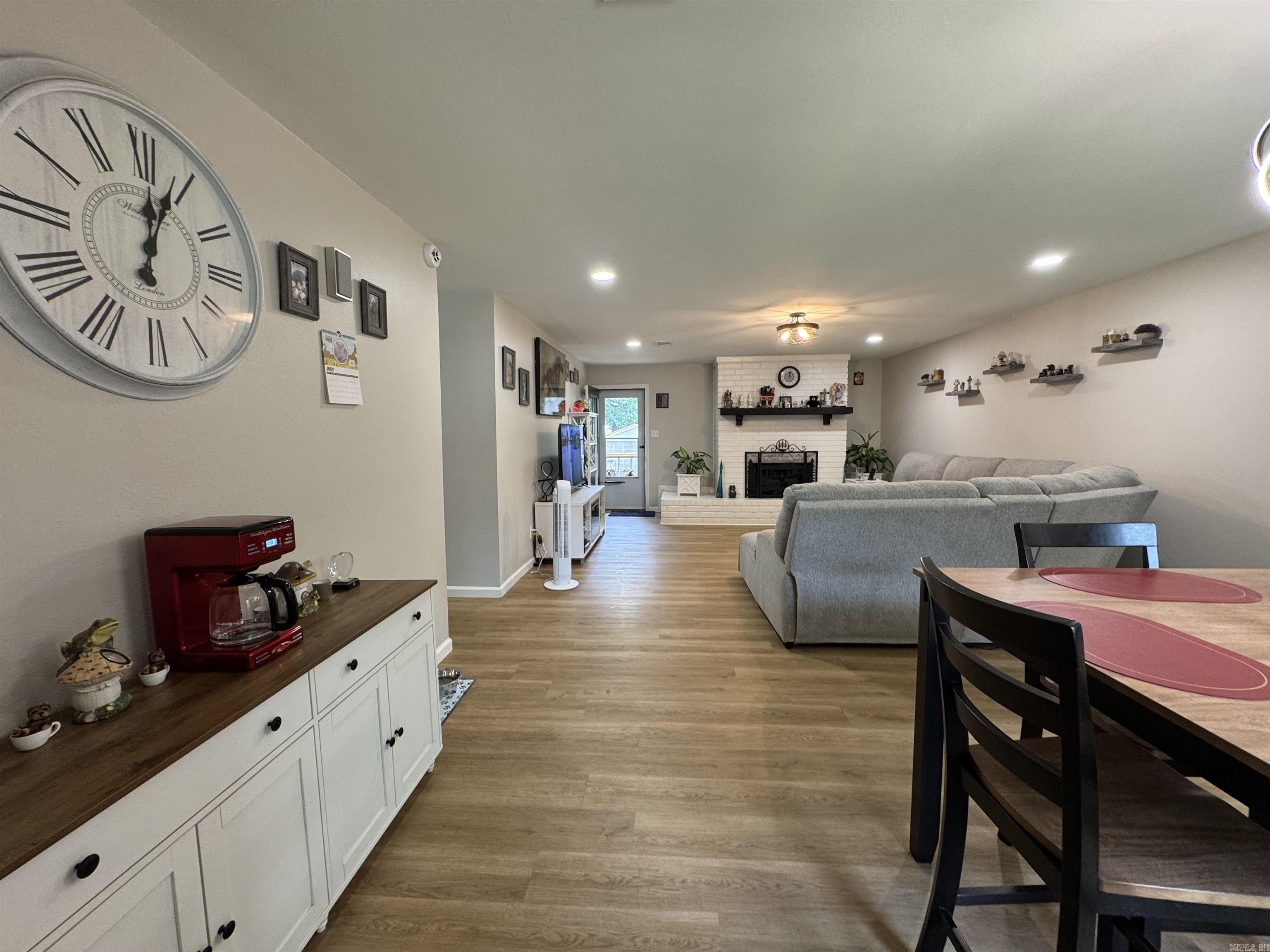 WOODRIDGE - Residential