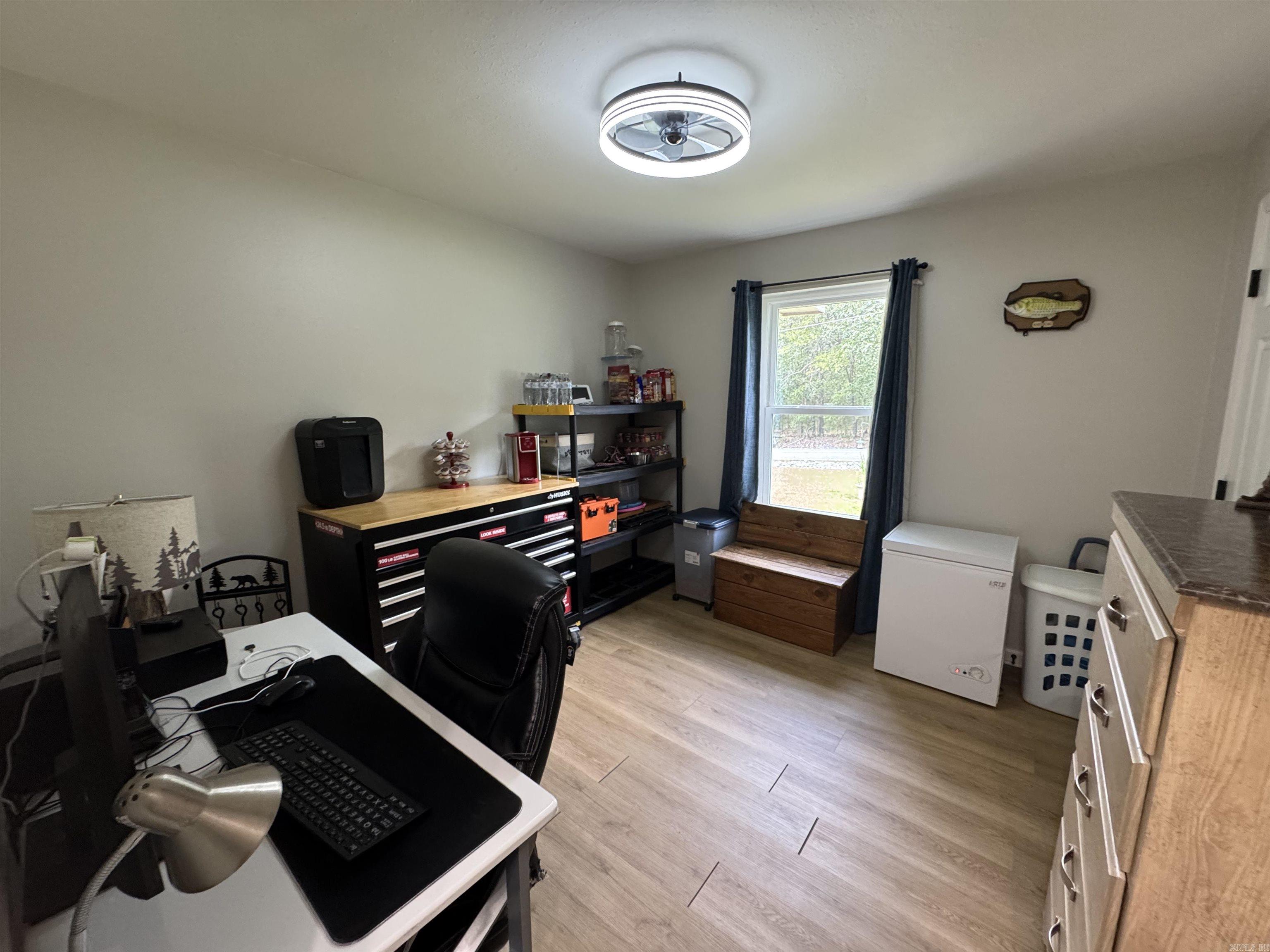 WOODRIDGE - Residential