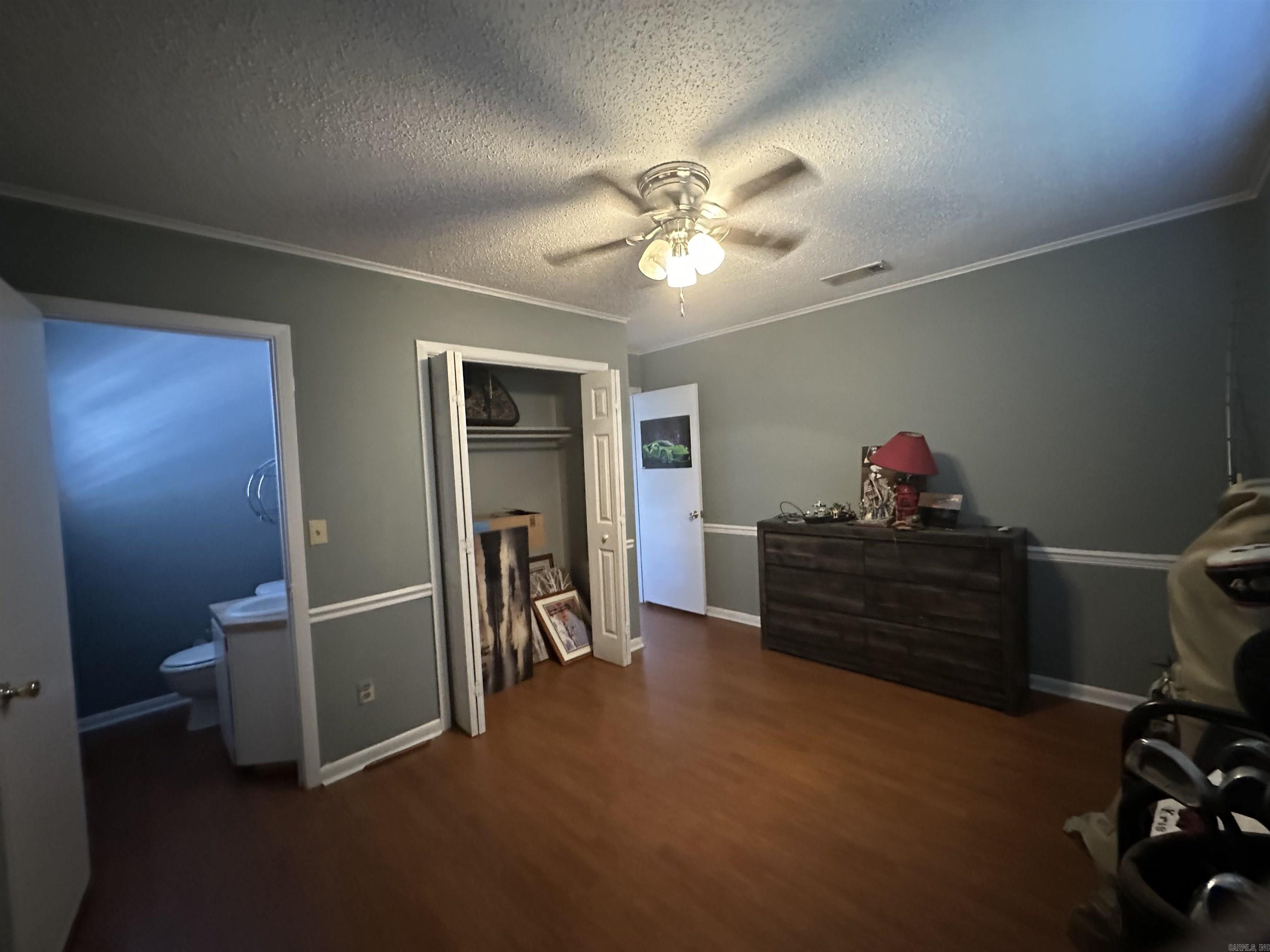 OAK PARK - Residential