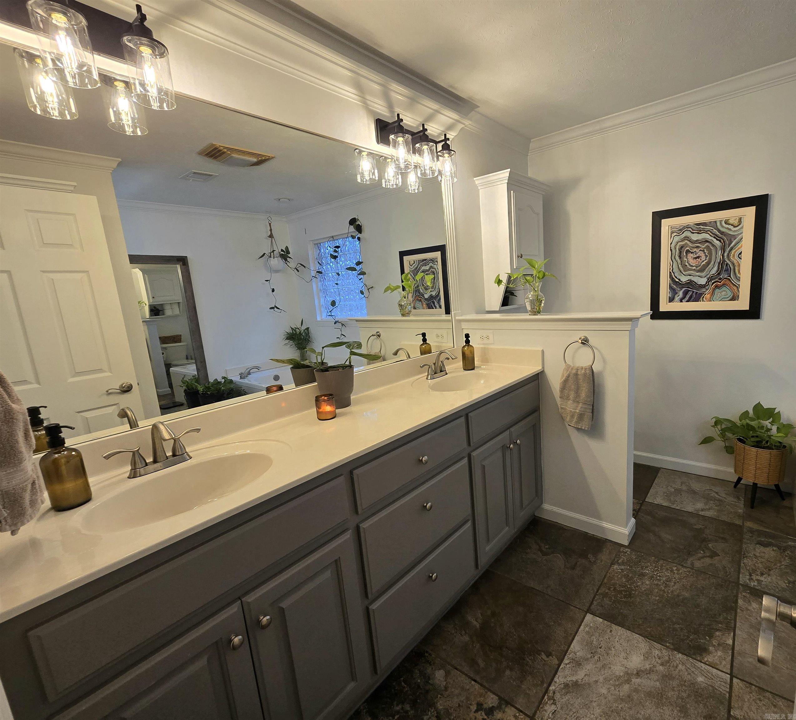 NORTH RIDGE ADDN - Residential