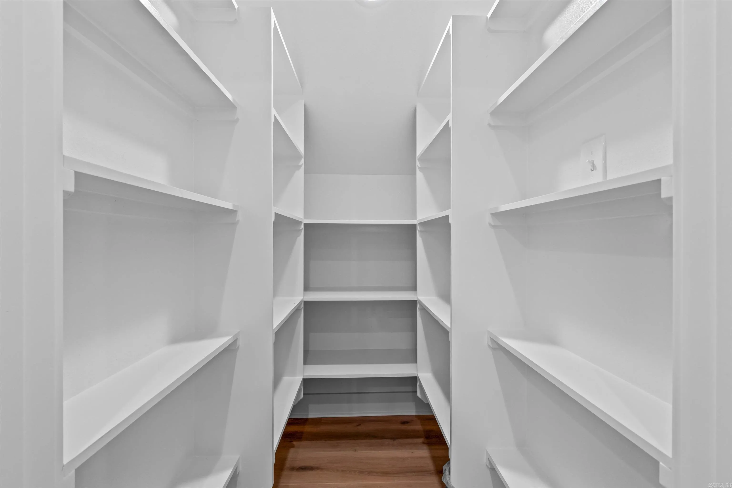 Benton, Arkansas 72019, United States, 4 Bedrooms Bedrooms, ,4 BathroomsBathrooms,Residential,Active,31681