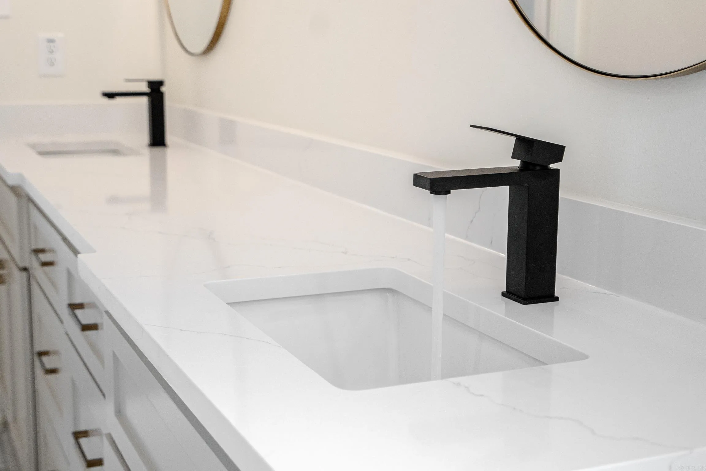 Benton, Arkansas 72019, United States, 4 Bedrooms Bedrooms, ,4 BathroomsBathrooms,Residential,Active,31681