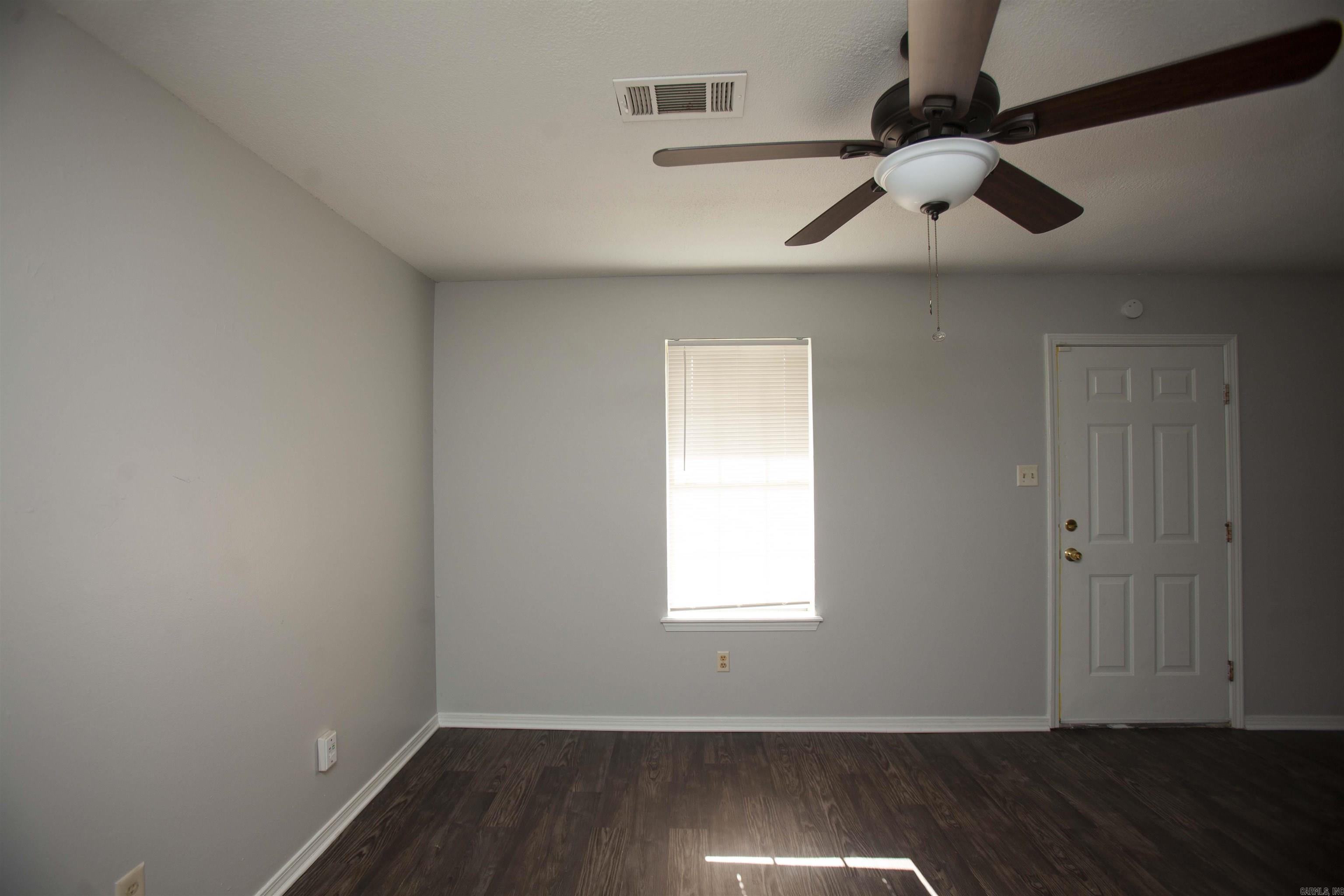 SPRINGTREE VILLAGE - Residential