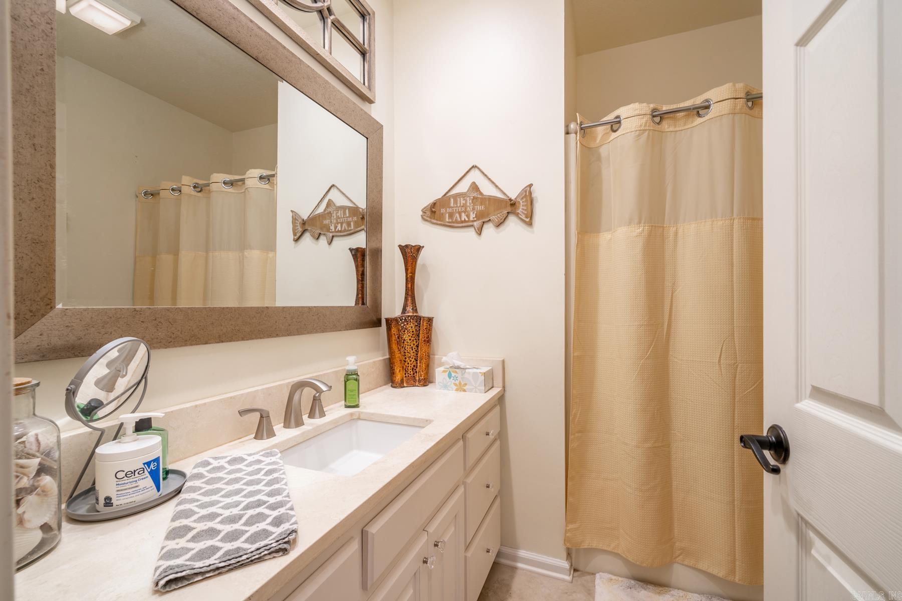 TURTLE BAY AT DRIFTWOOD POINT - Residential