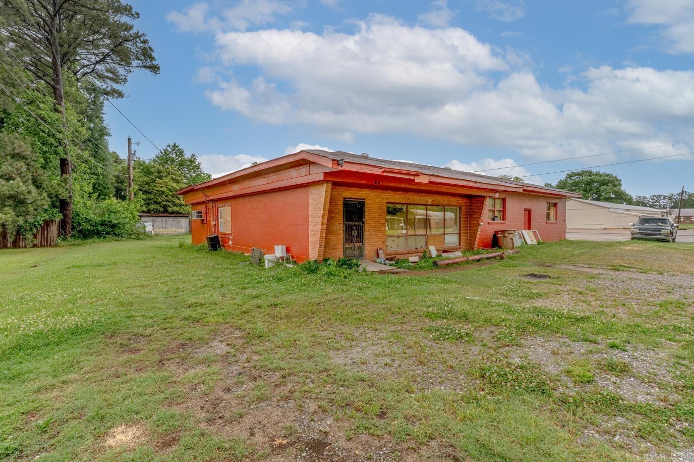Metes & Bounds - Commercial Sale
