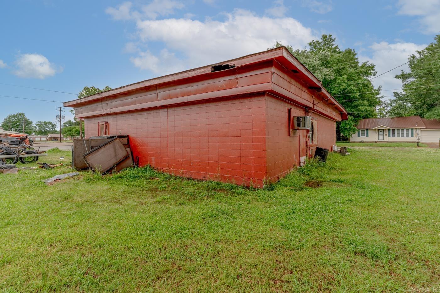 Metes & Bounds - Commercial Sale